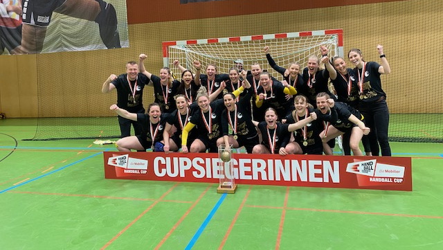 OST Frauen Yellow Winterthur 2