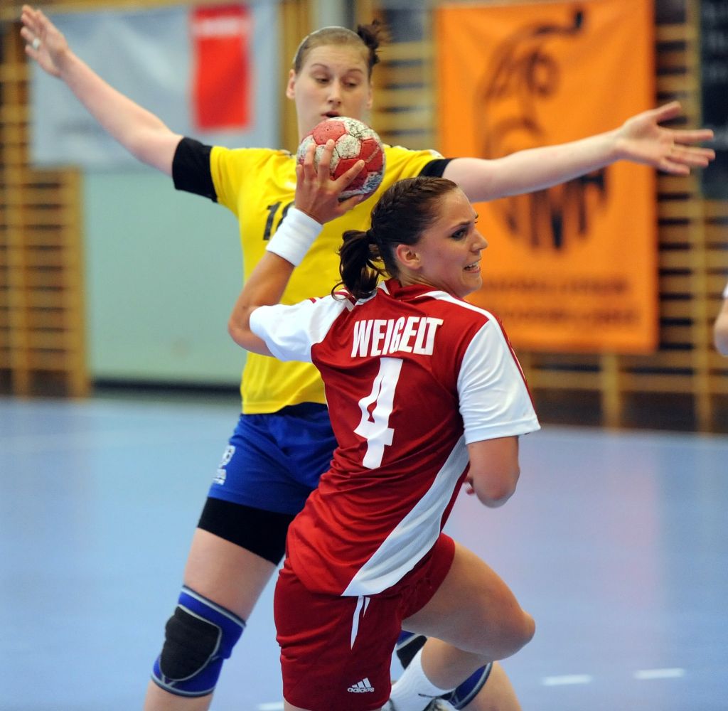 2010-05-26 SUI-UKR - Weigelt Karin4.JPG