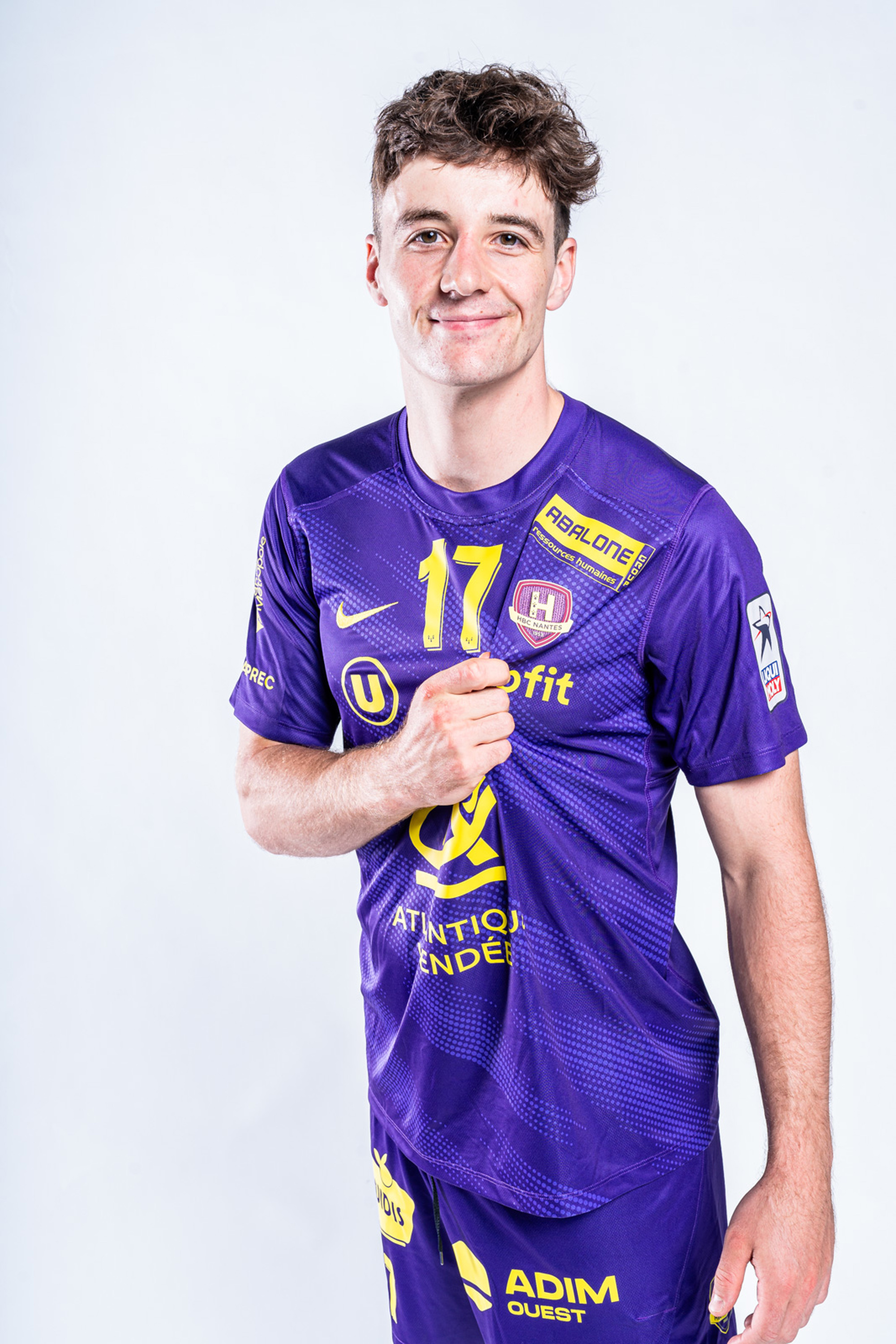 2425 17 Leopold 03978