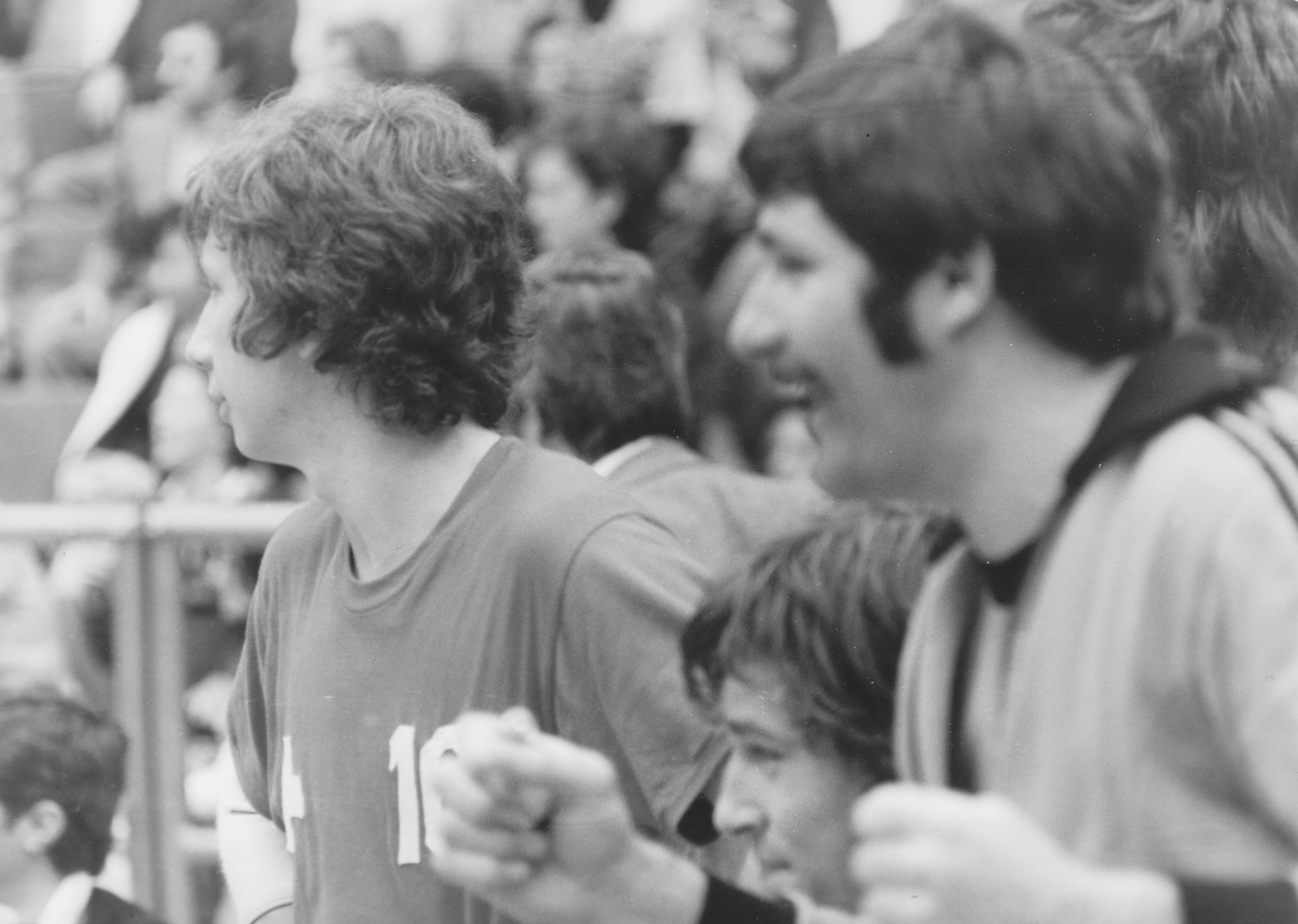 1975-09-26 SUI-BRD 12-19 Basel St. Jakob - Ulli Egg Wetzel