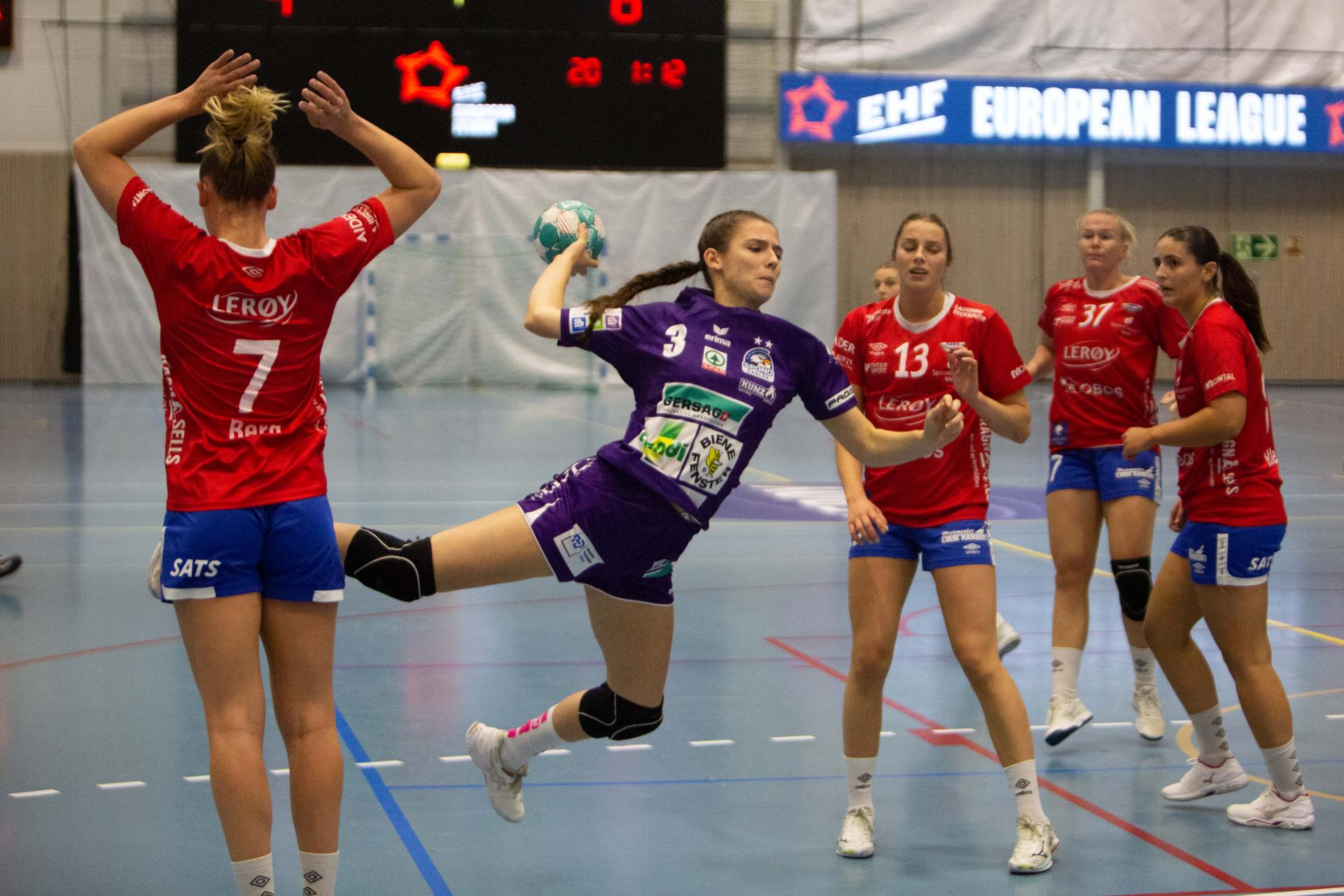 Ana Emmenegger / Spono Eagles - Fana He (NOR)