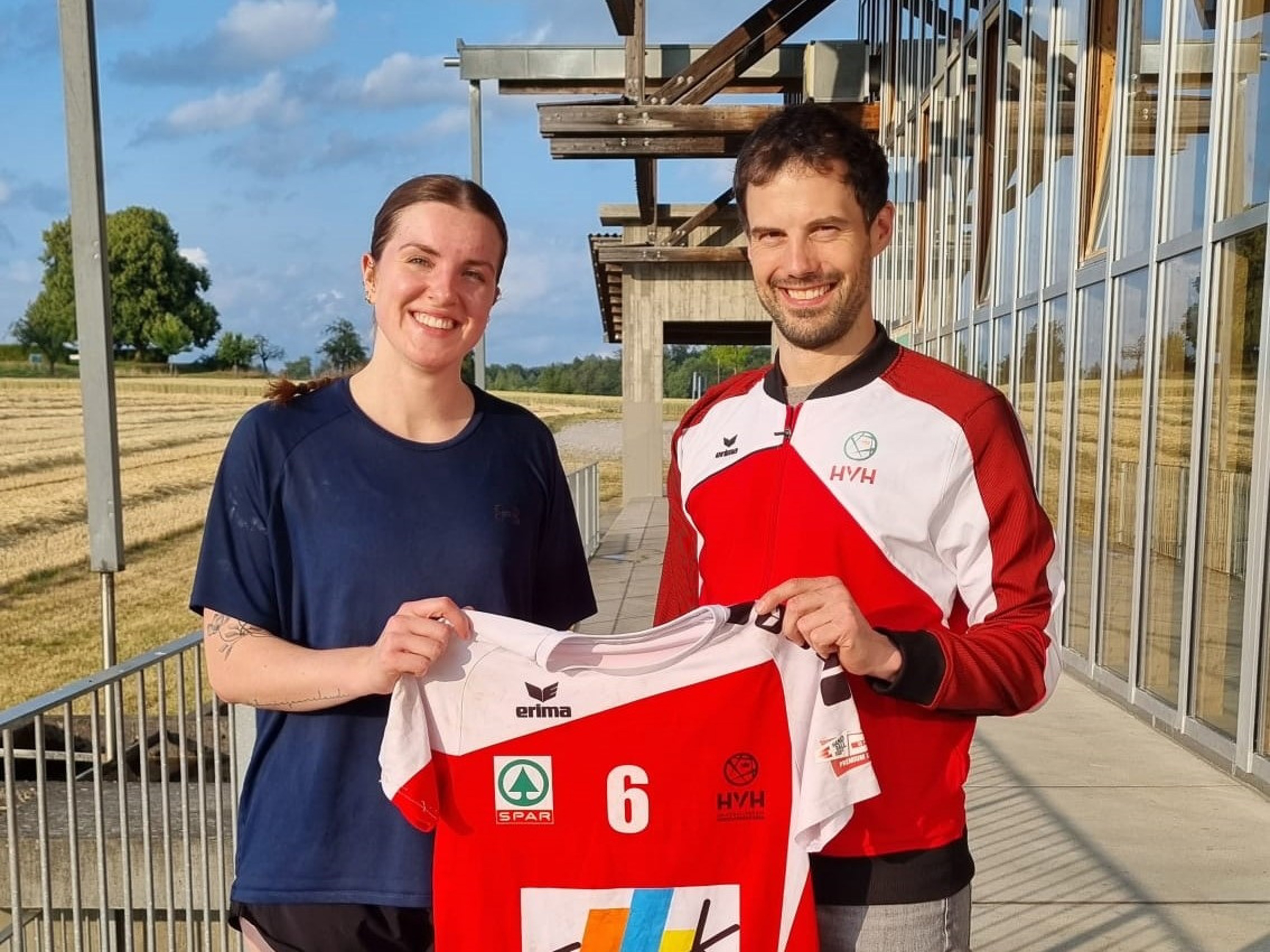 Ilenia Zimmerli Mit Sportchef Lukas Stalder