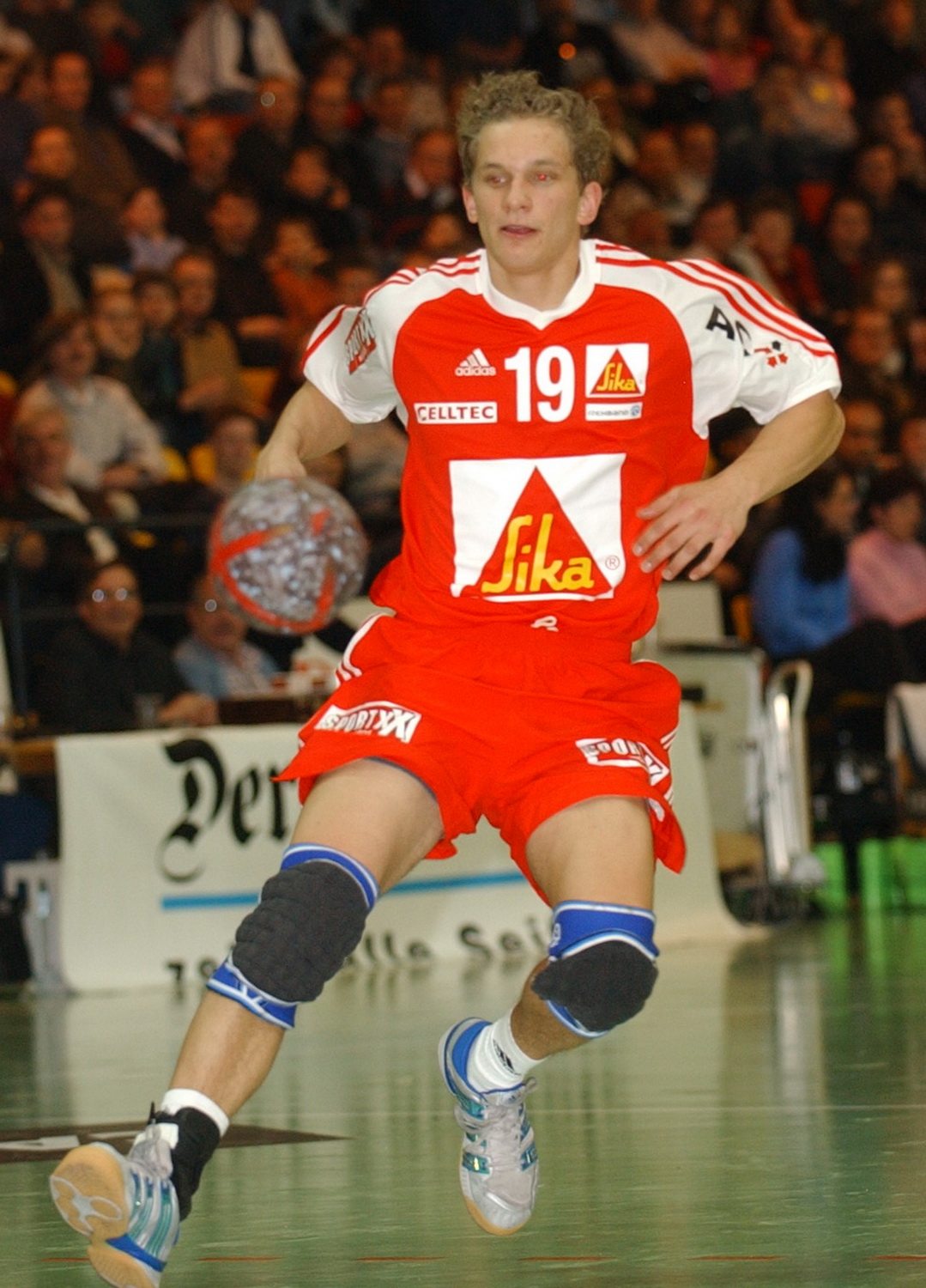 2005-01-01 SUI K-Sport Team Korea 27-18 YC Eulachhalle Staudenmann 07.jpg