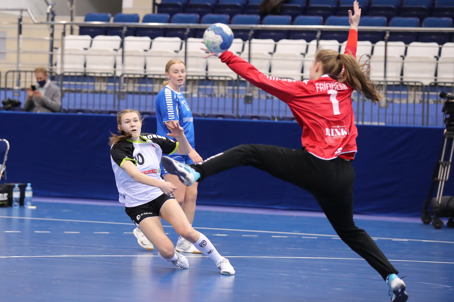 2020 03 21 SUI FRO 13 Riner Alessia