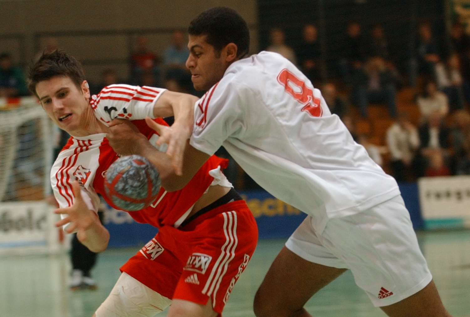 2005-01-02 SUI-EGY 19-23 YC Eulachhalle Schmid 40.jpg