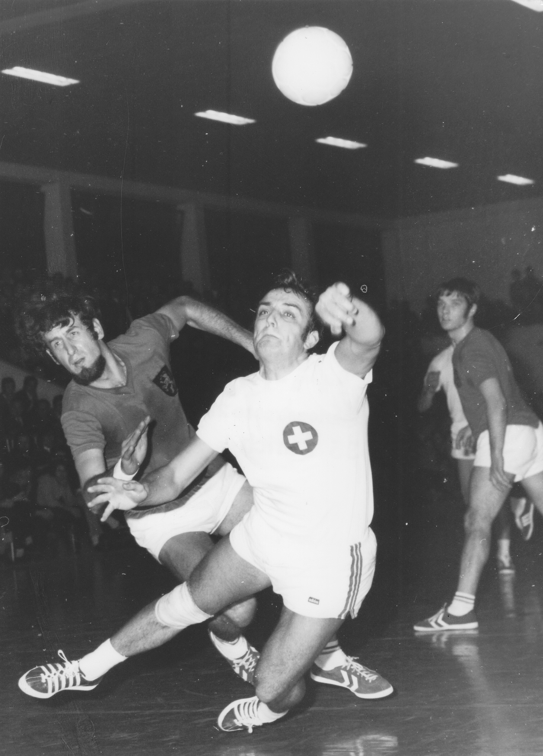 1970-11-20 SUI-NED 13-13 Möhlin - Wagner.jpg