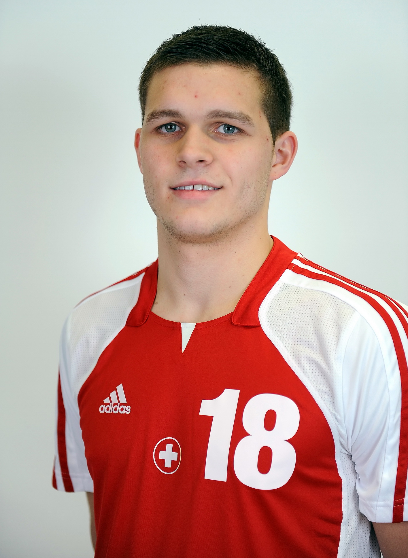 2009-10-26_Baumgartner Tobias_klein.jpg