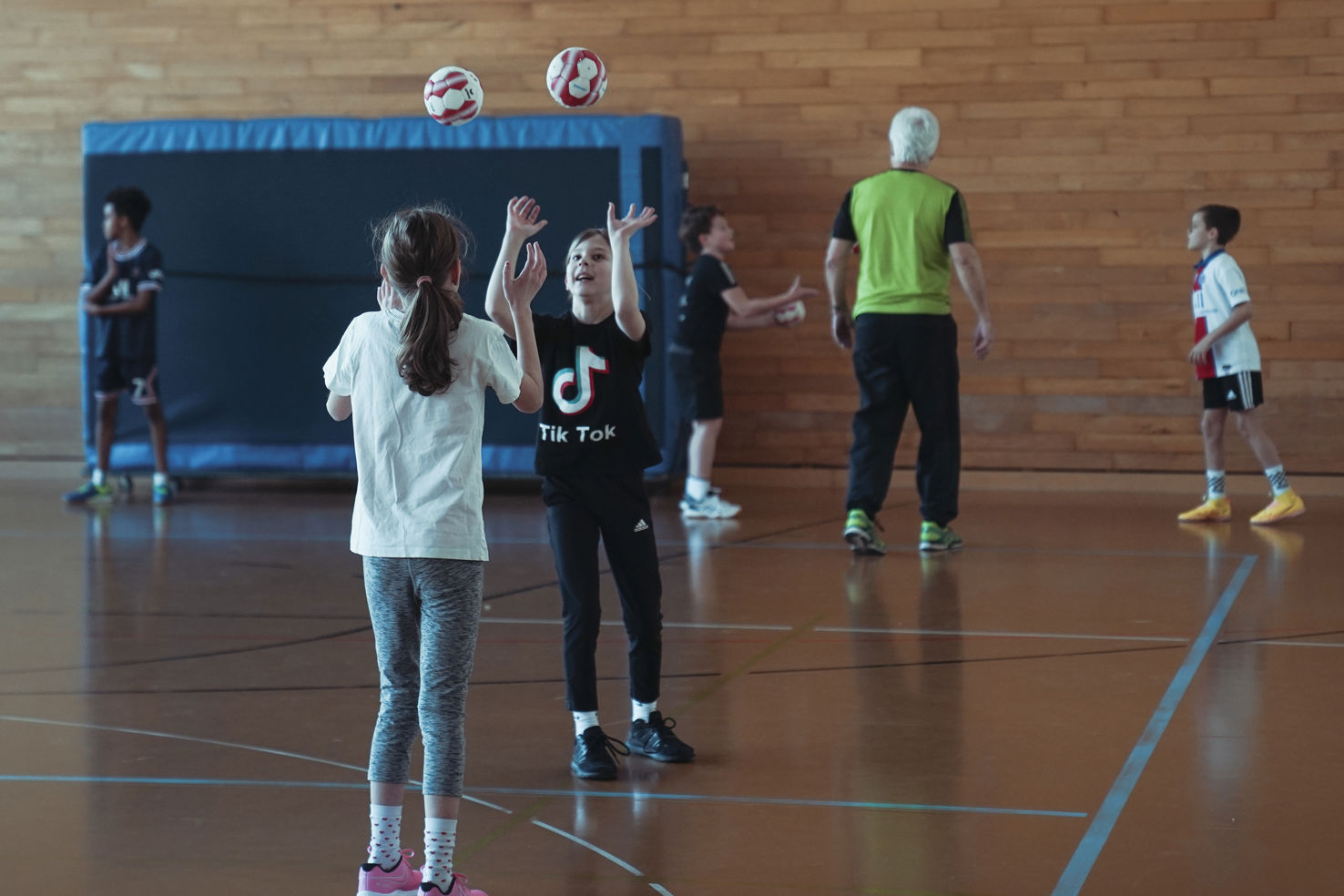 Handball macht Schule 22'000 Schulkinder profitierten von Demo