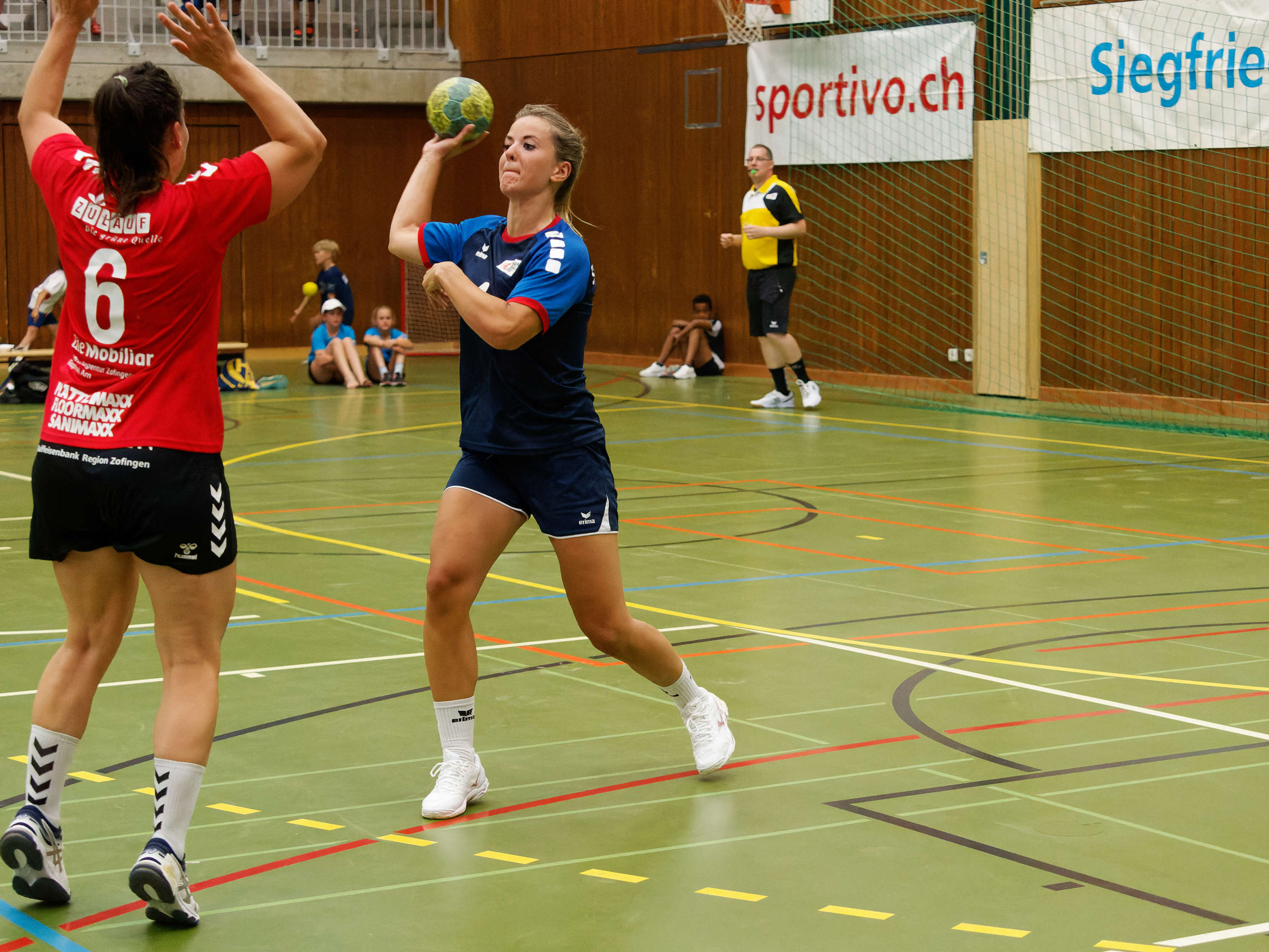 Legendenspiel Frauen Am Kinderhandball Festival In Zofingen 2023 (12)