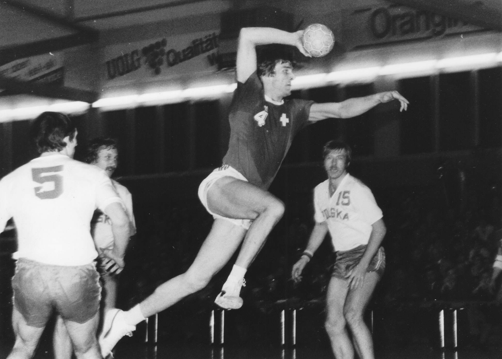 1978-03-17 SUI-POL 19-18 - Nacht.jpg