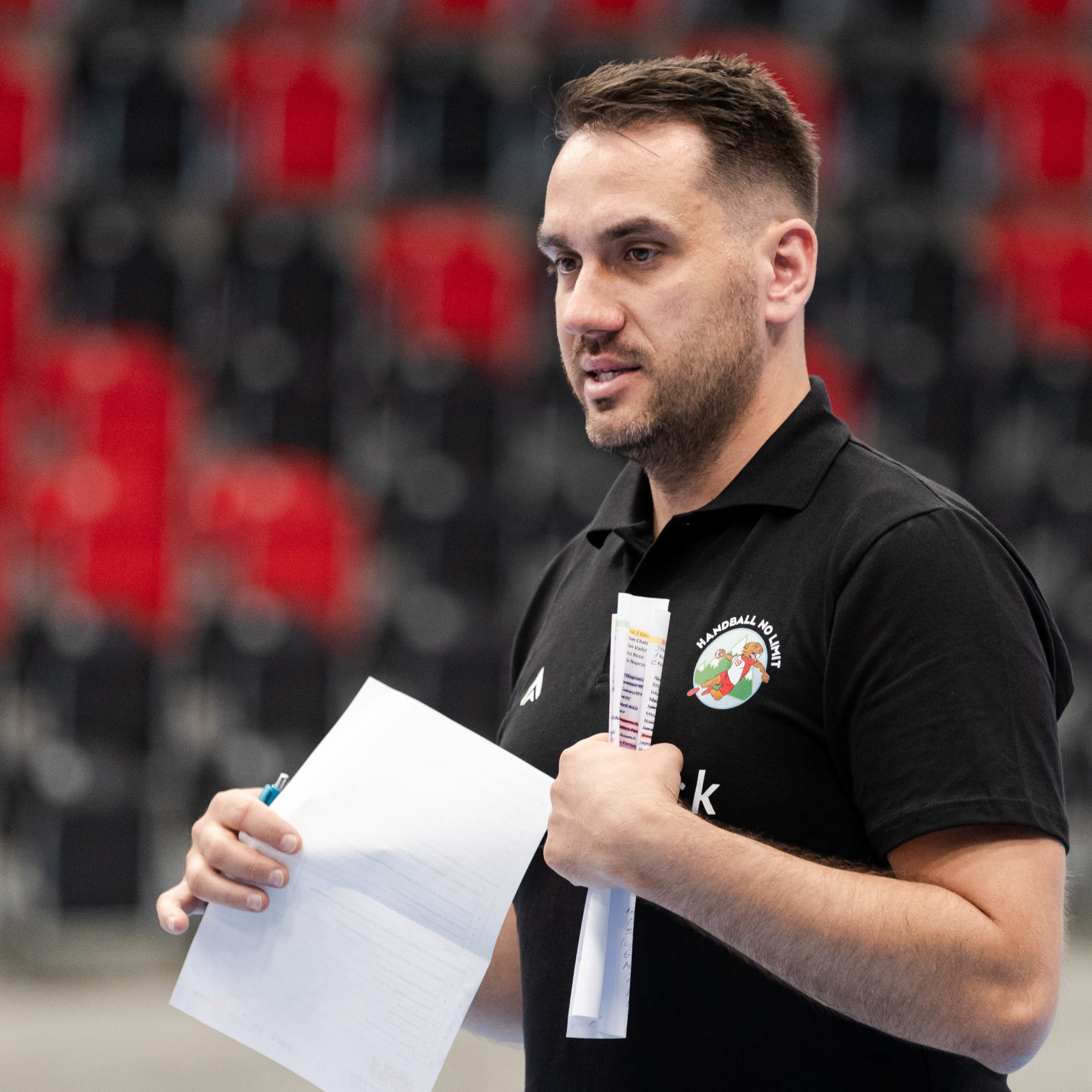 MGL6109 Scaled Square