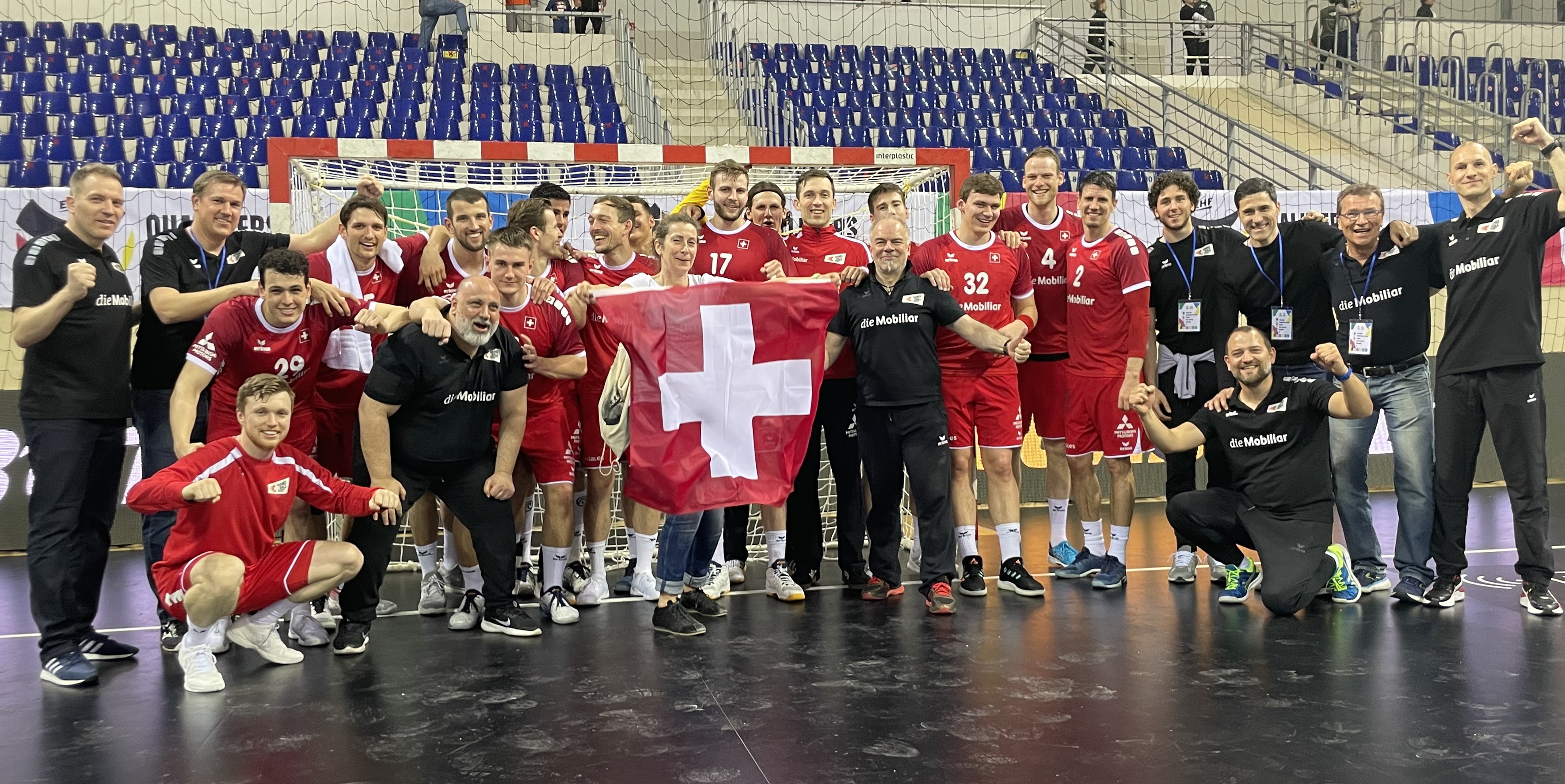 Schweizer Feiern Sieg Gegen Georgien