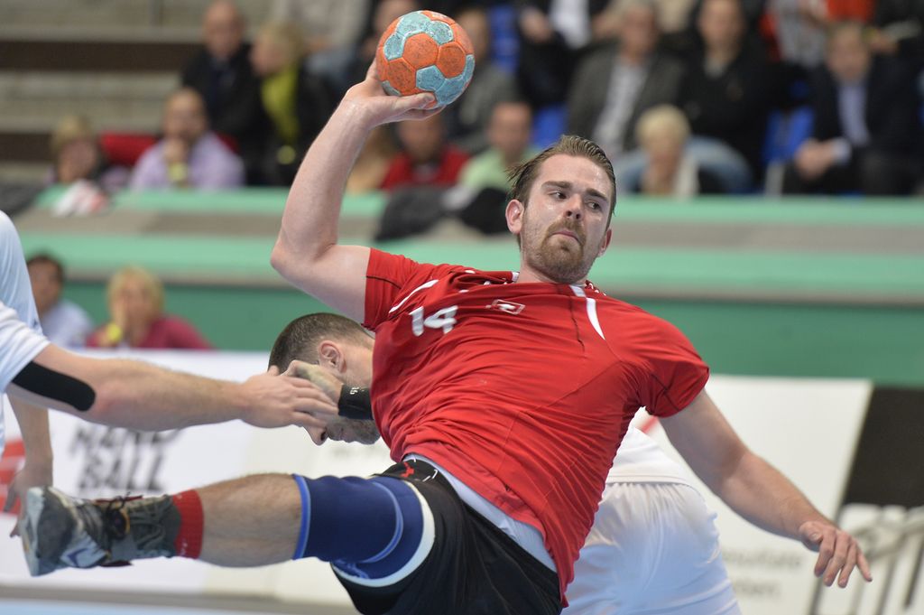 2013-11-03_2013-11-03 SUI-LUX Milosevic Alen1.JPG