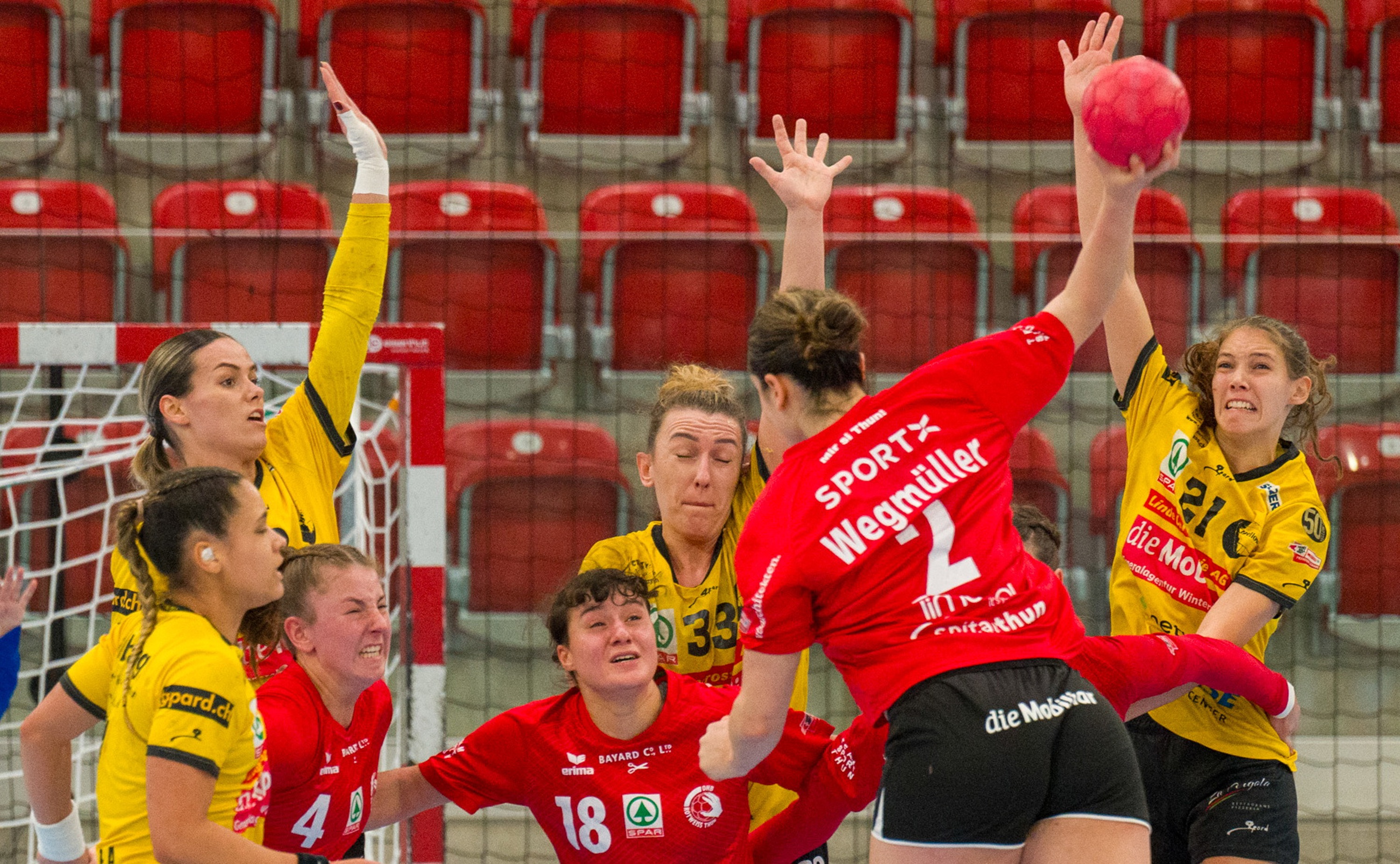 231118 1326 Yellow Thun Deuring