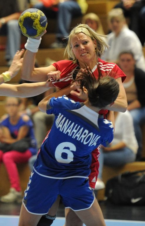 2012-03-22 SUI-ISL - Dinkel Nicole2.JPG