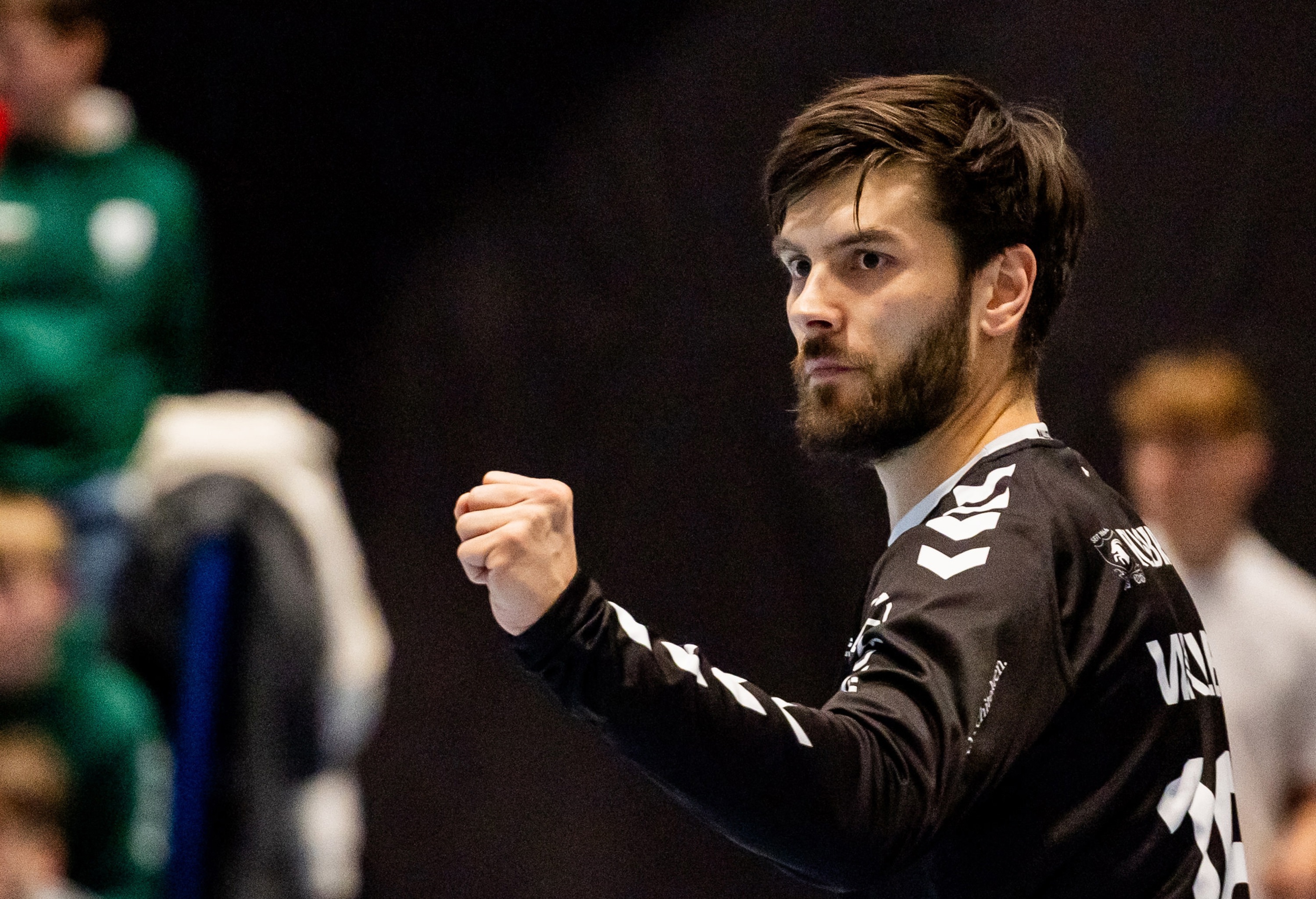 35 240210 Wacker Thun Hc Kriens Luzern Romystreit