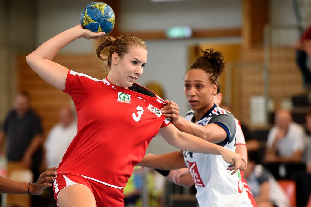 2015-10-11 SUI-FRA - Kündig Kirstin.JPG