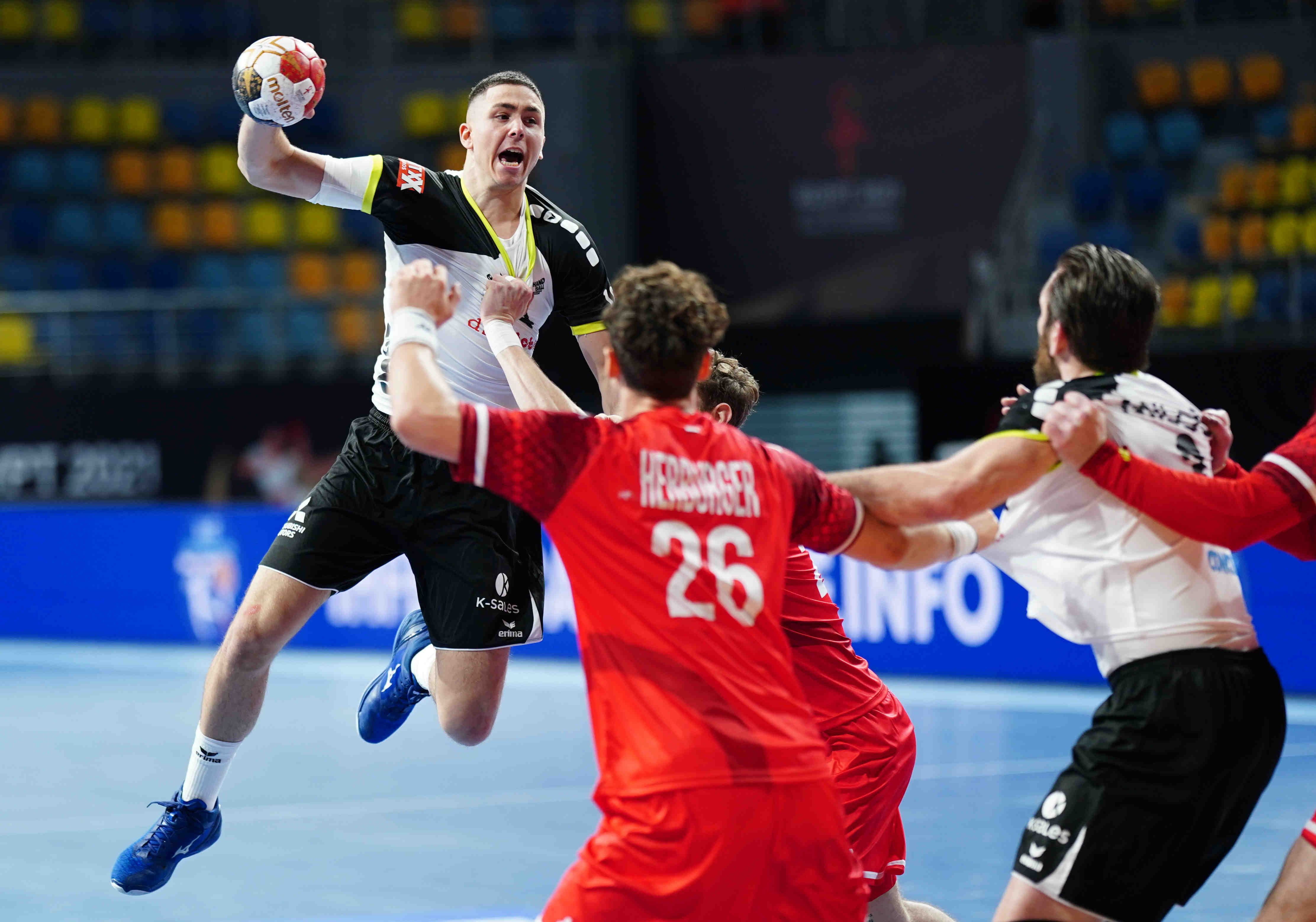 Mehdi Ben Romdhane beim Wurf