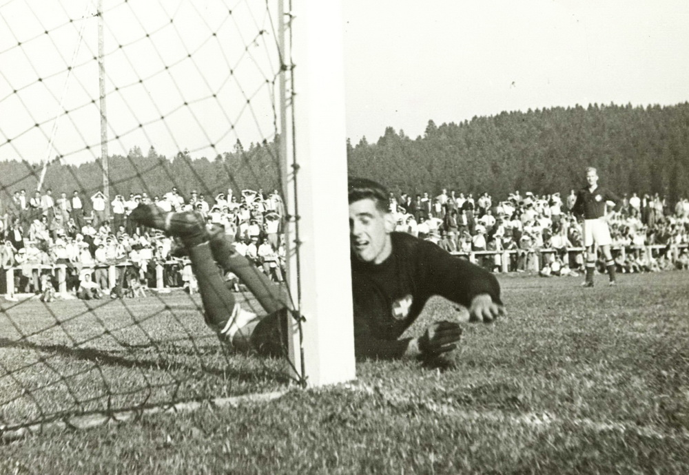 1953 09 06 SUI JUG La Chaux De Fonds 08 Burger