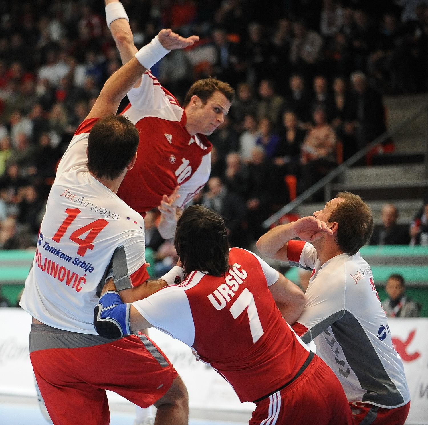 2008-11-26 SUI-SRB EM-Quali 32-32 Graubner.JPG