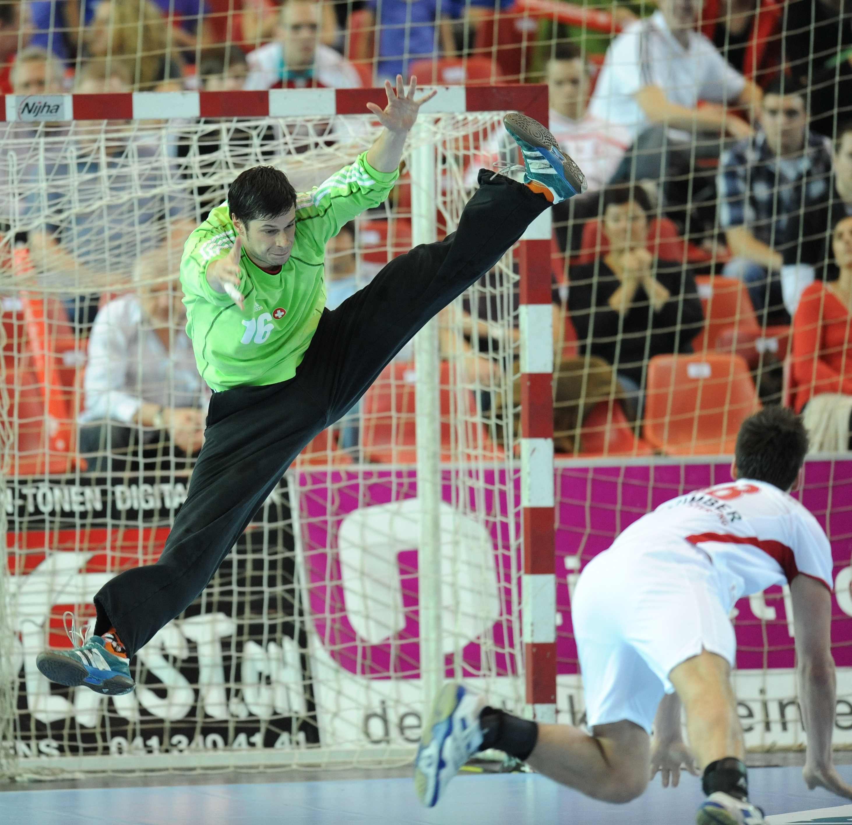 2010-06-20 WM-Quali SUI-DEN Stauber Pascal6.JPG