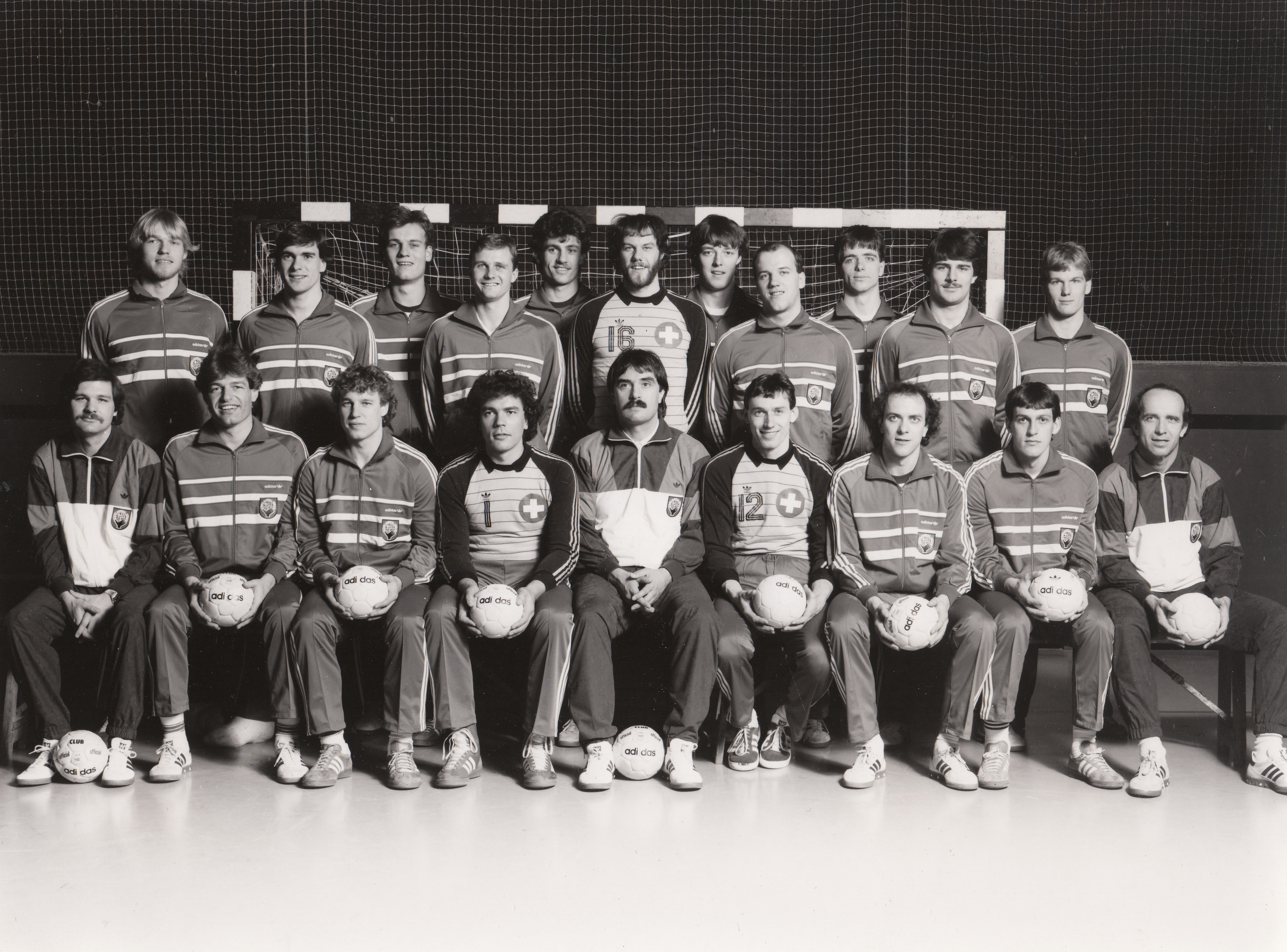 1986-2 Teamfoto Männer Nati.jpg