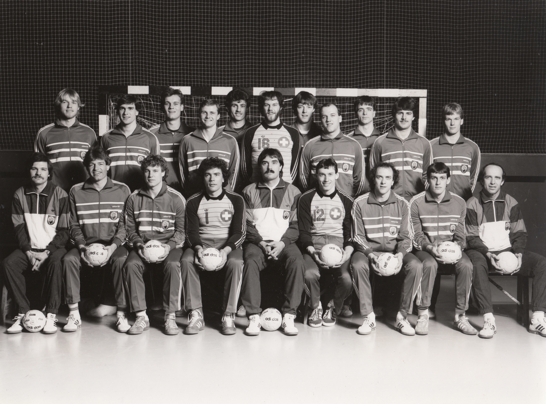 1986-2 Teamfoto Männer Nati.jpg