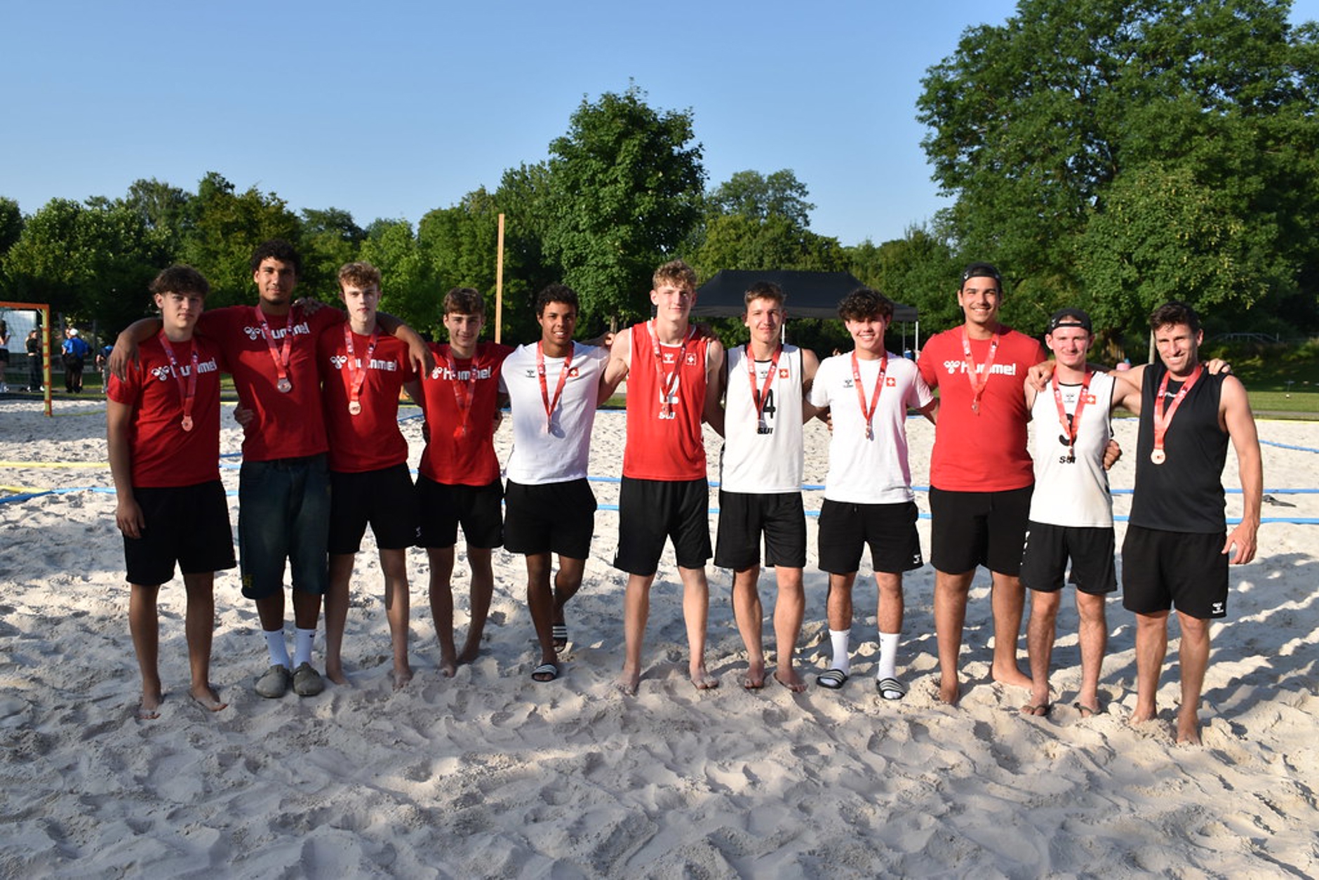 54623773128 E97f392a94 B