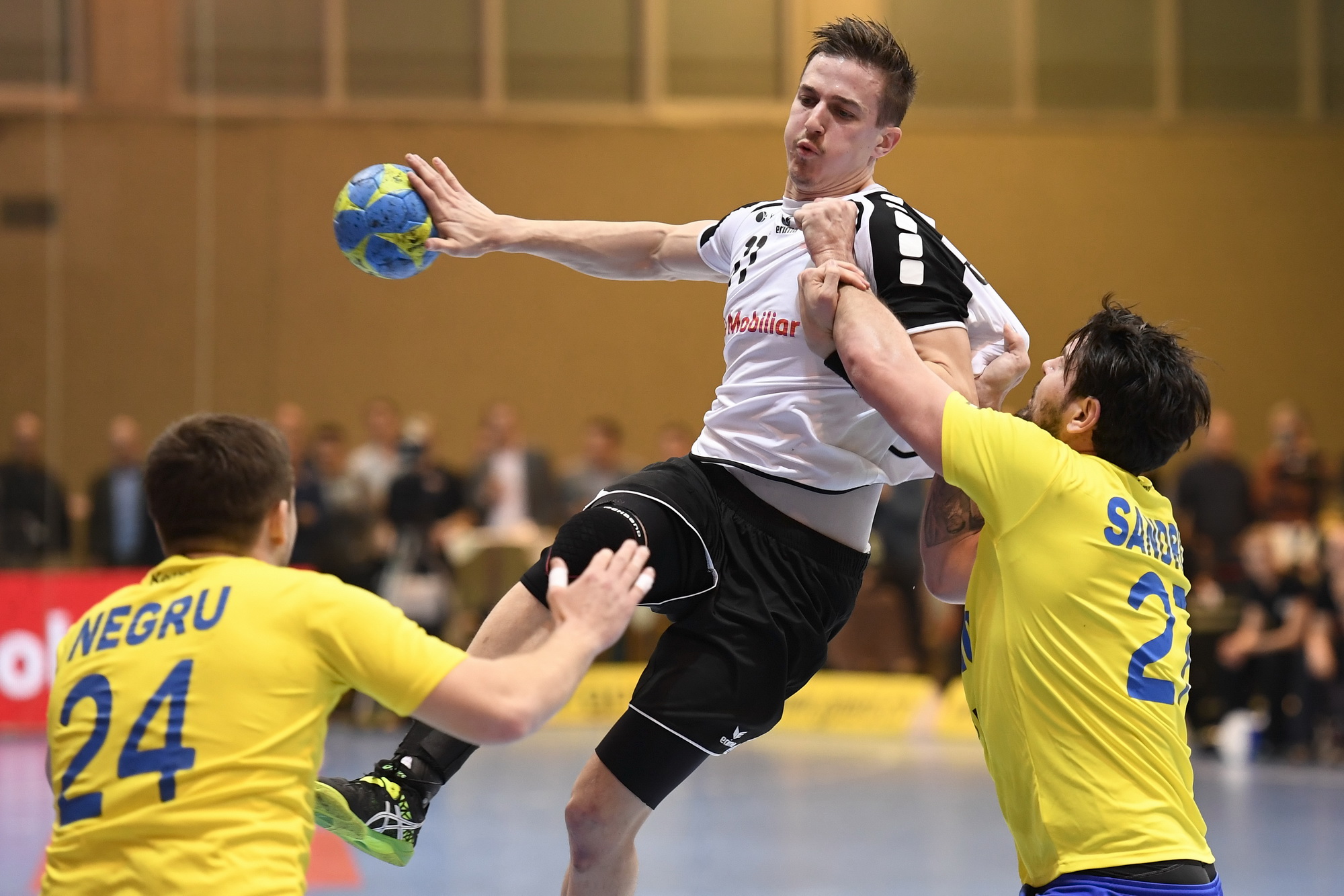 2017-01-07_SUI - ROM_Yellow Cup_Sidorowicz Roman_1.JPG