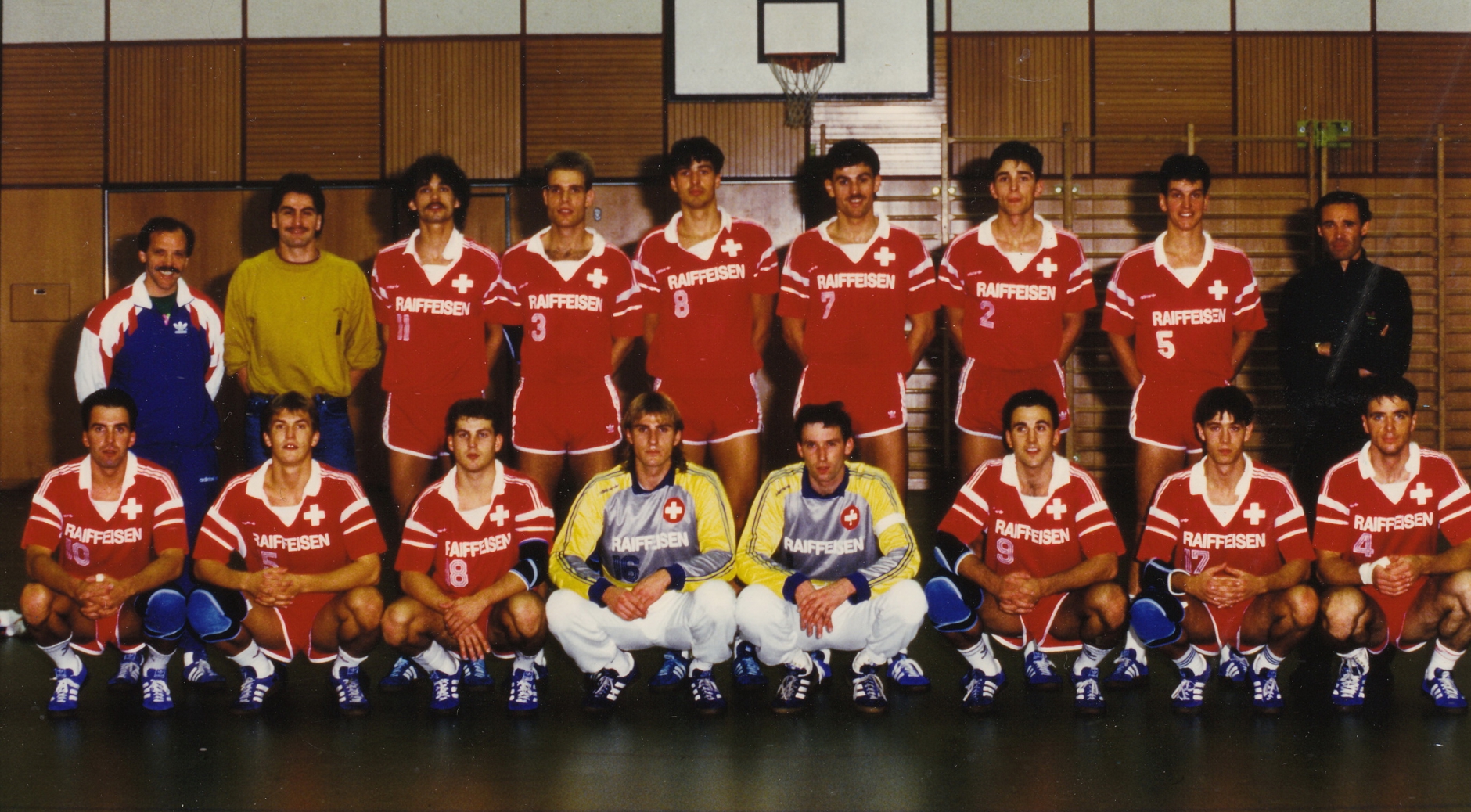 1990 Teamfoto Männer Nati.jpg