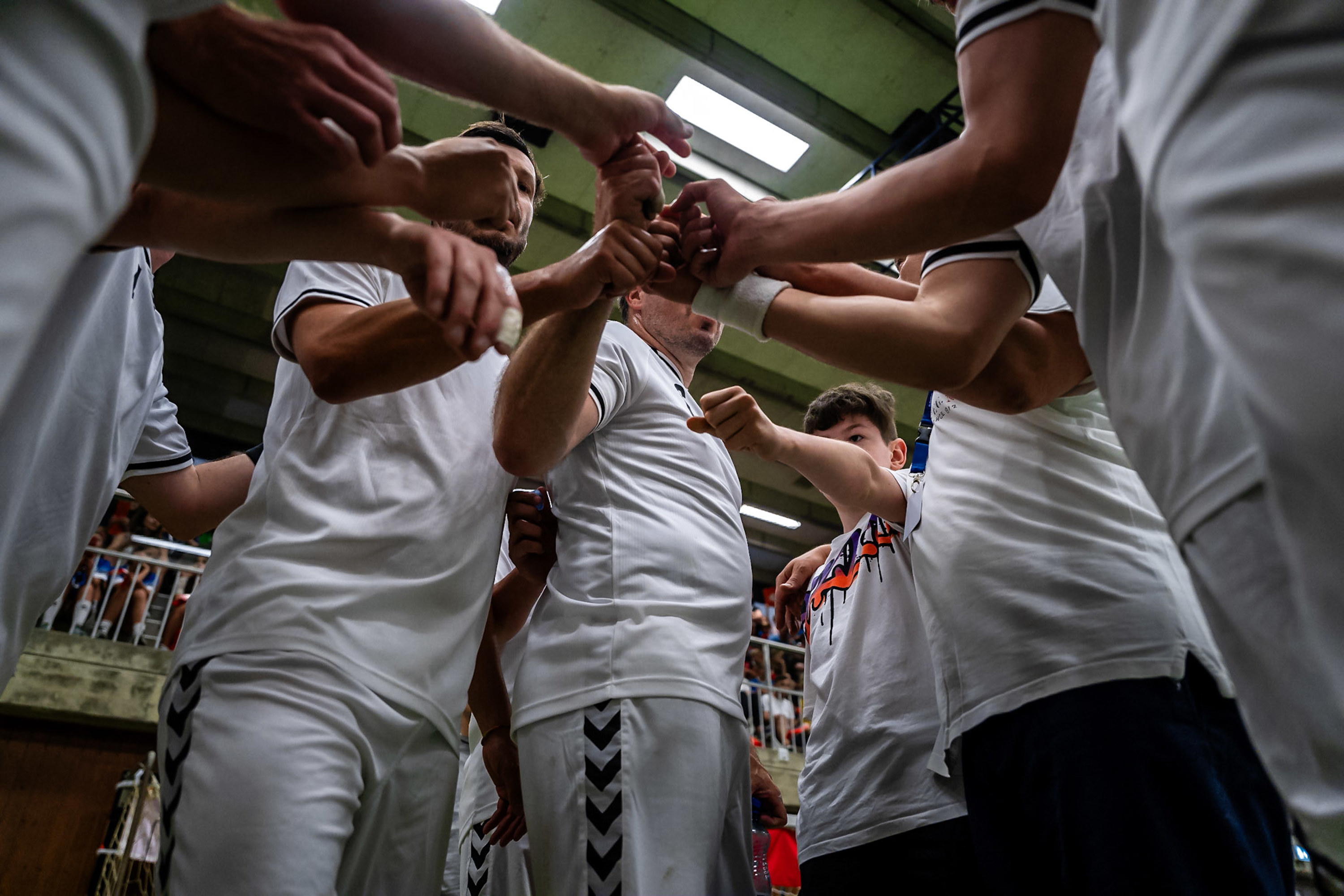 5F6468b87729f81e4bb8b1d435d49347