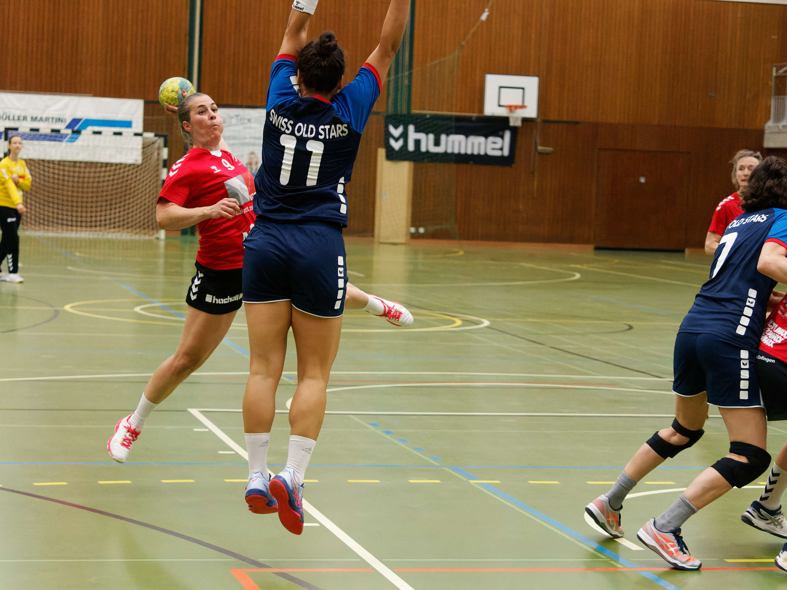 Legendenspiel Frauen Am Kinderhandball Festival In Zofingen 2023 (3)