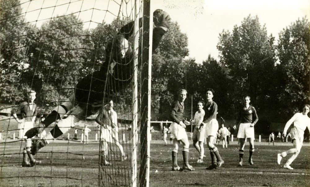 1950 06 04 SAAR SUI 9 18 Saarbrücken 05Web