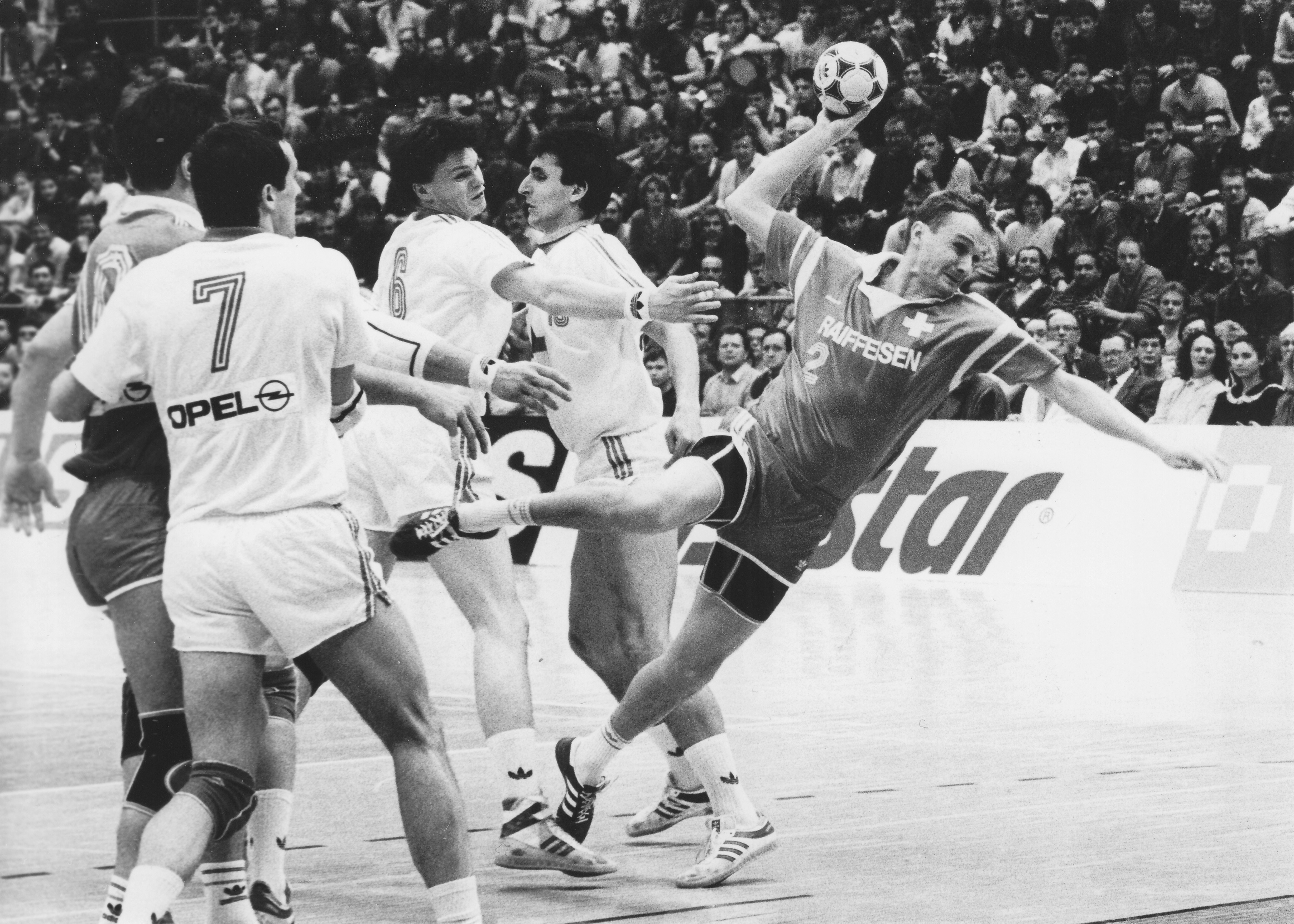 1990-02-28 SUI-CSSR Keller.jpg