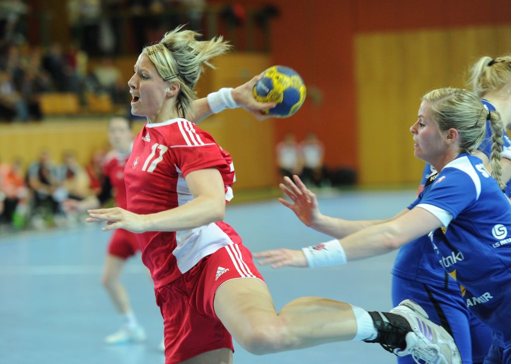 2012-03-22 SUI-ISL - Dinkel Nicole4.JPG