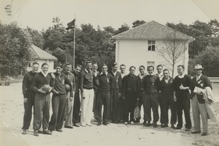 1936 08 01 Olympiadorf Berlin 3