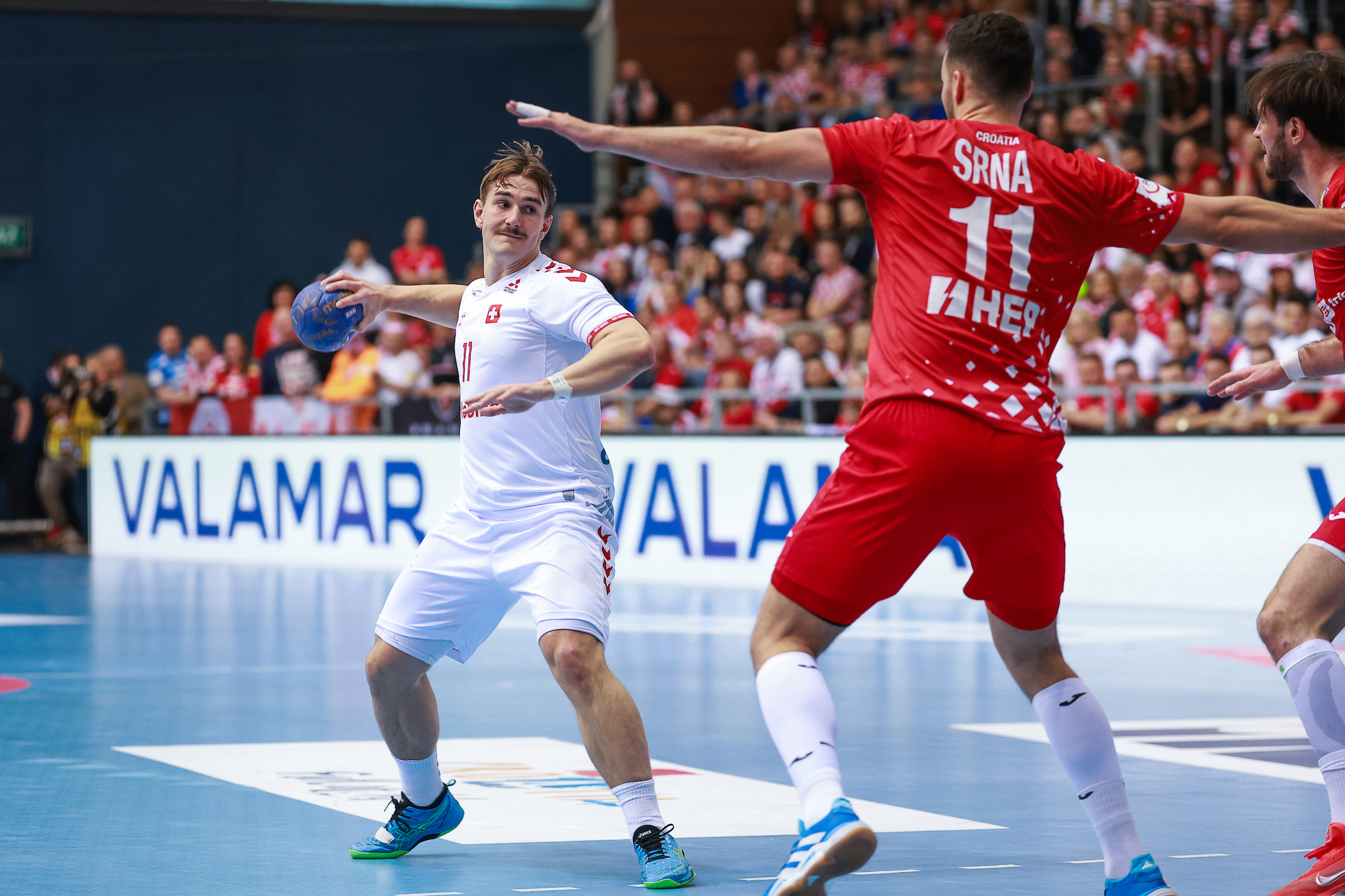 CRO SUI Osijek R1JC1032 JC.Jpg