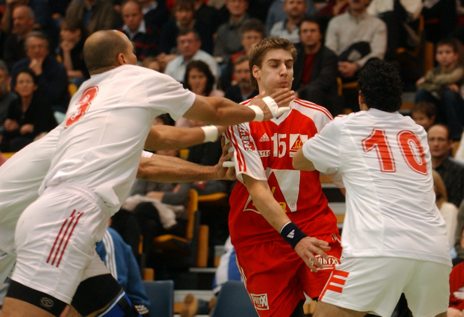 2005-01-02 SUI-EGY 19-23 YC Eulachhalle Furer 10.jpg