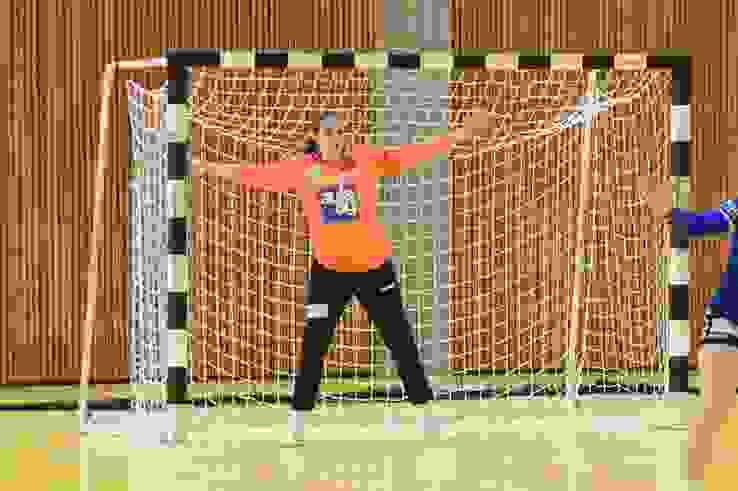 Laura Innes Laura Innes