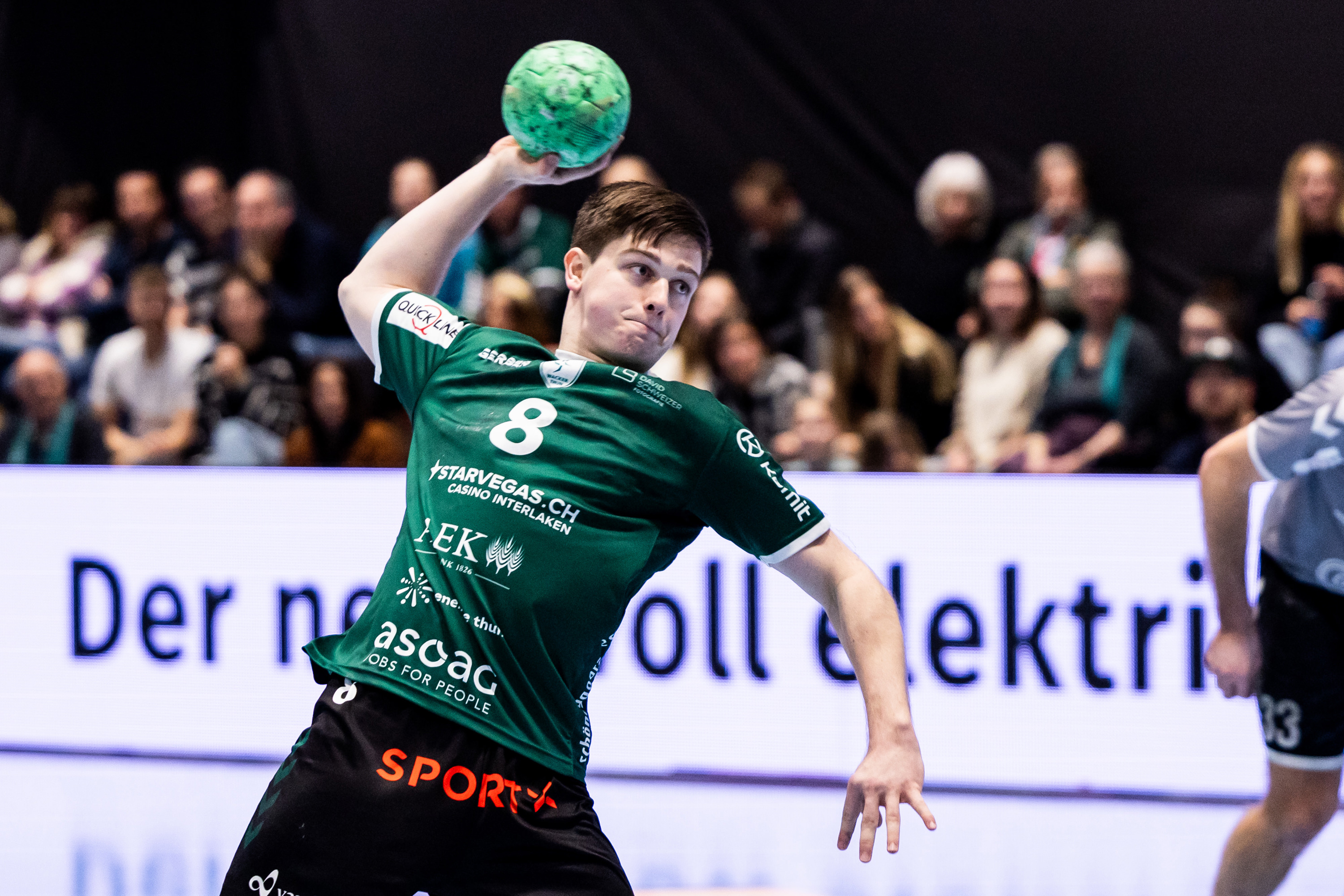 41 240203 Wacker Thun Cs Chenois Geneve Romystreit