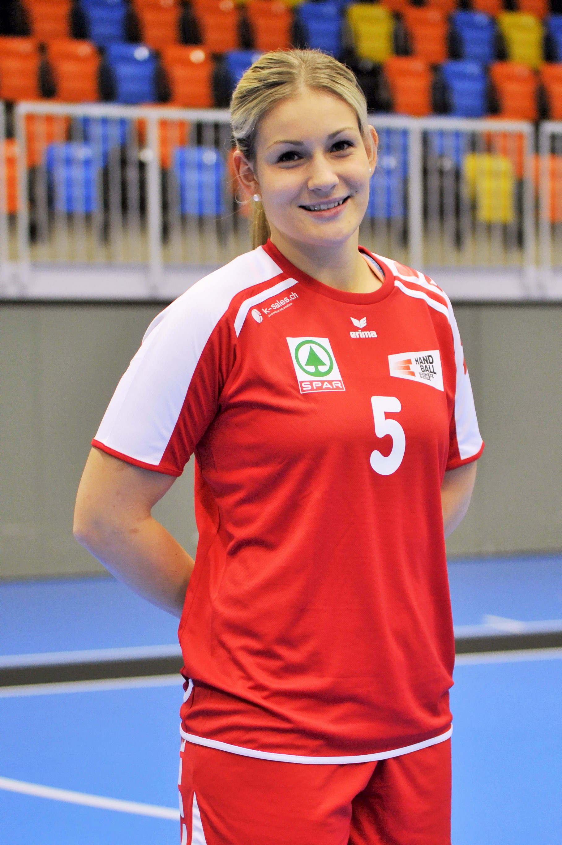 2015-10-05 2015-10-05 Frauen-Nati Frey Lisa.jpg