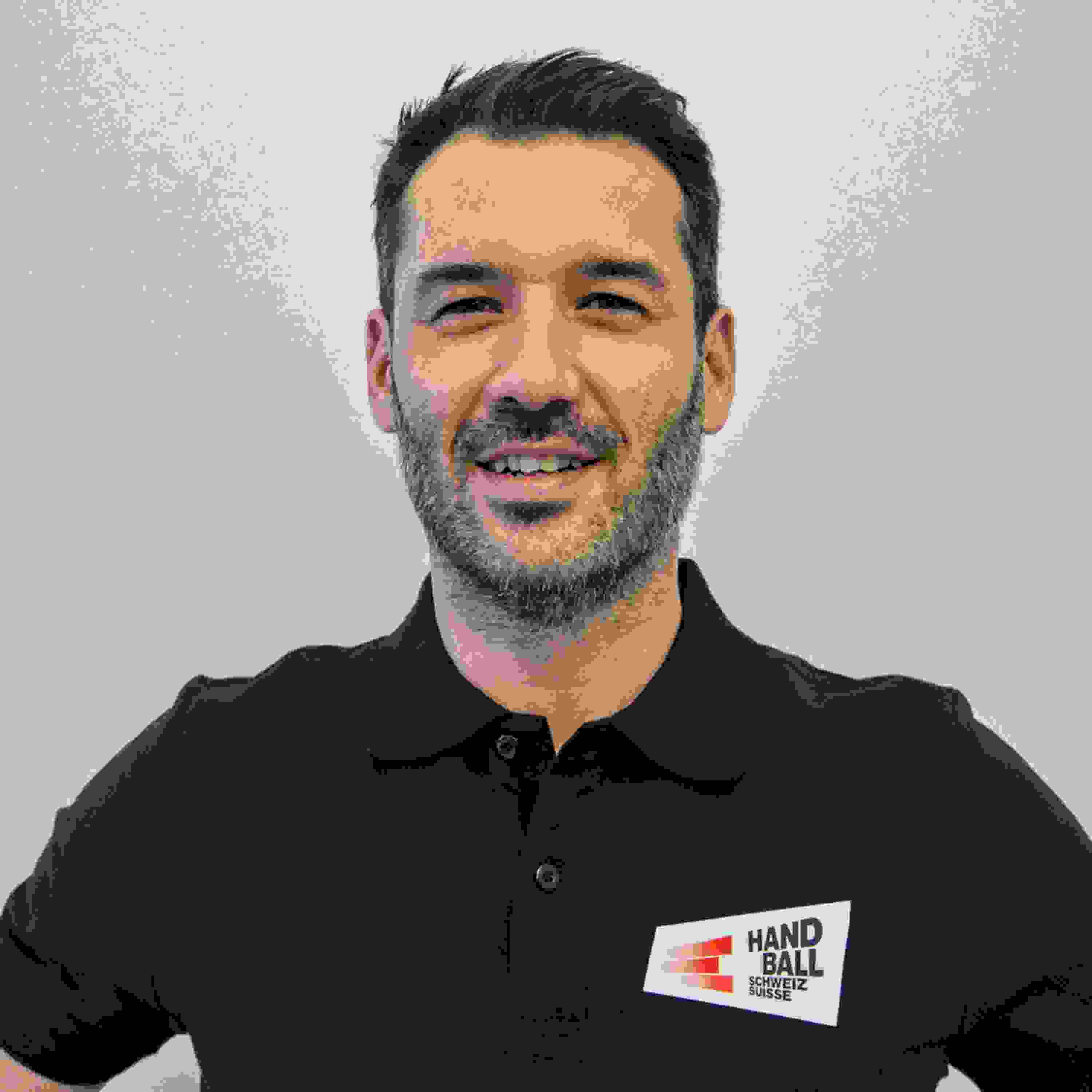 Peter Nico Neutral Peter Nico Neutral