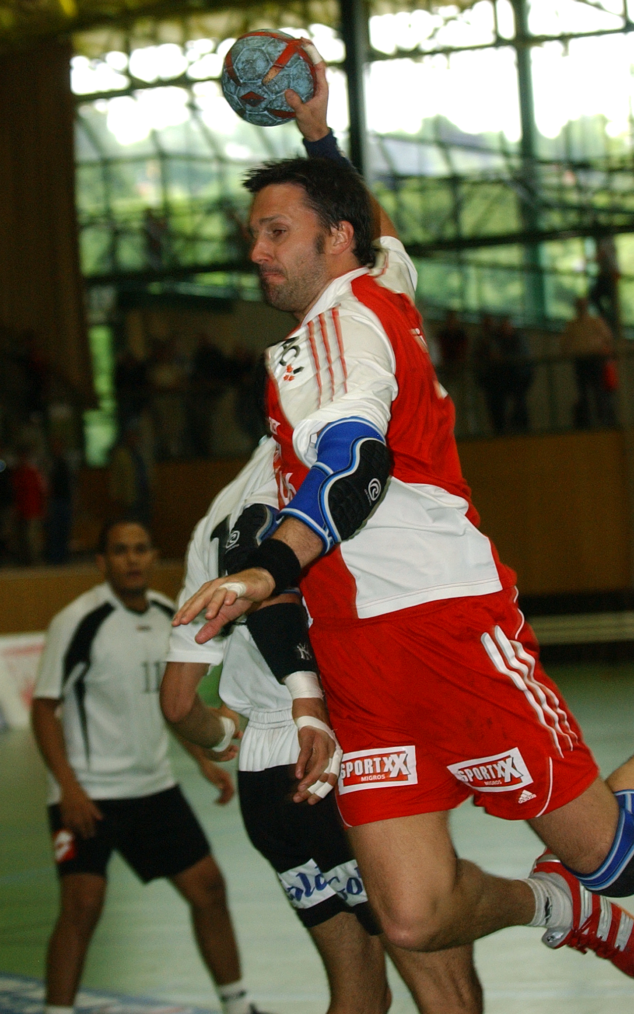 2005-06-11 SUI-EGY 32-18 Testspiel Ursic 36.jpg