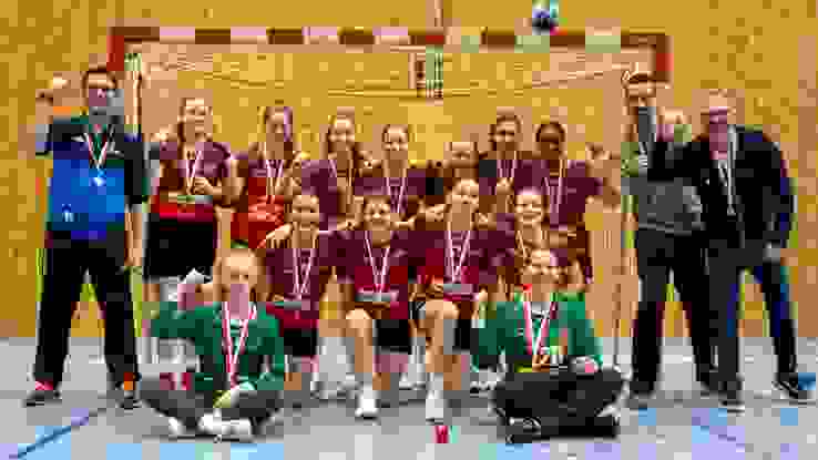 ZHV Juniorinnen U16 SG Zueri Unterland ZHV Juniorinnen U16 SG Zueri Unterland