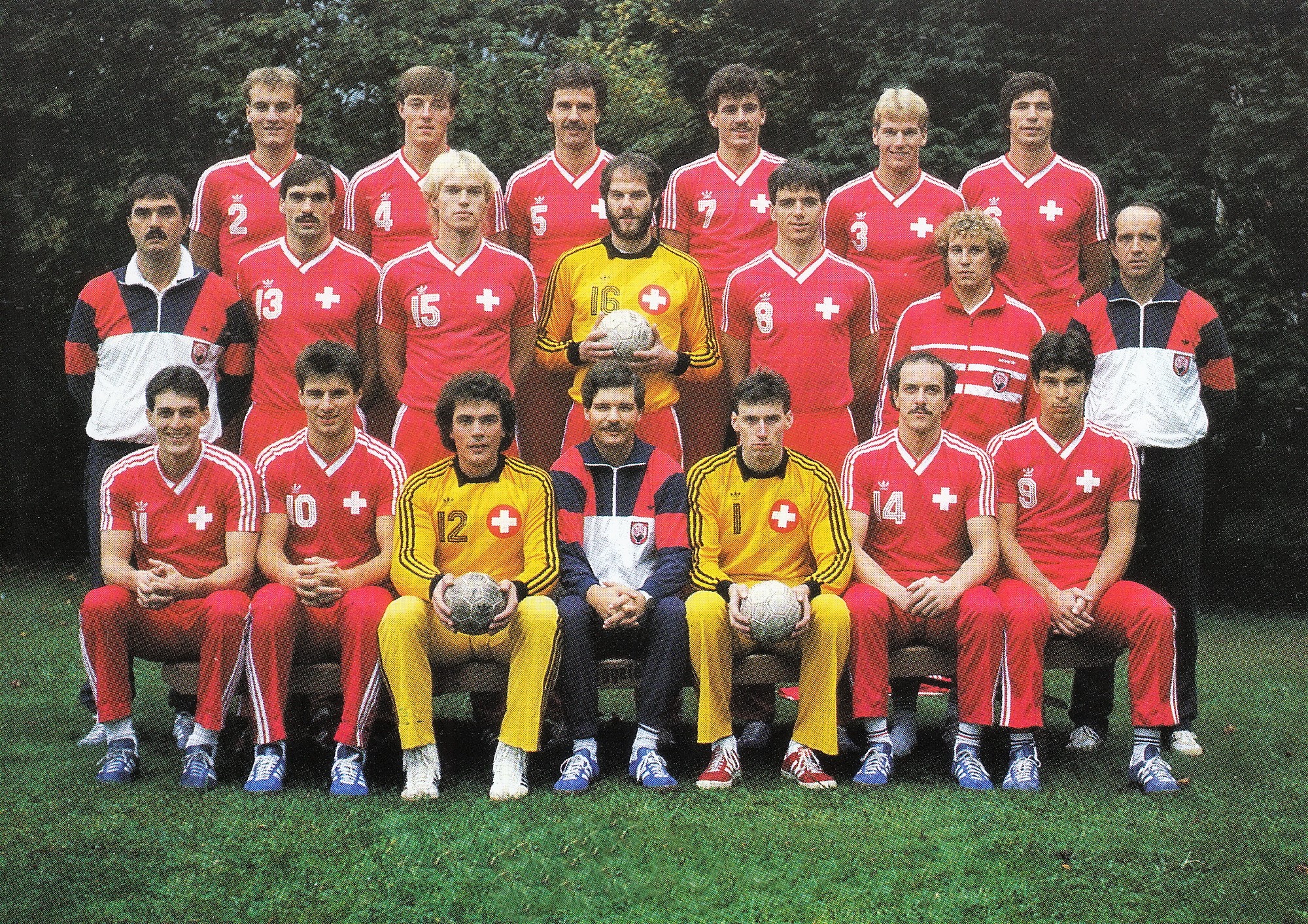 1986-6 Teamfoto Männer Nati.jpg