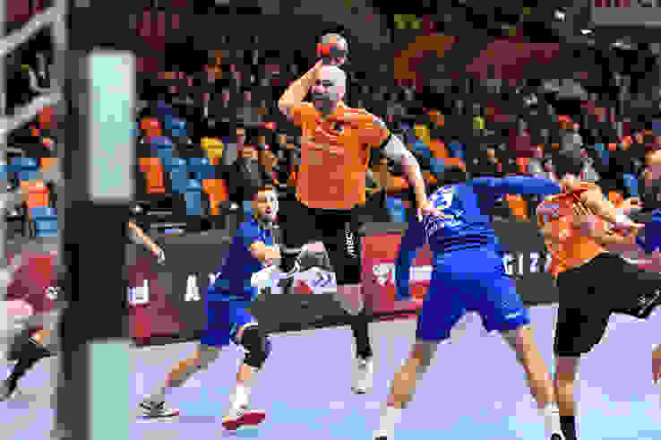 Kadeeten Tatabanya 012 Kadeeten Tatabanya 012