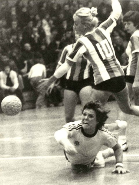 1996-01-01 Zirkel Ruth.jpg