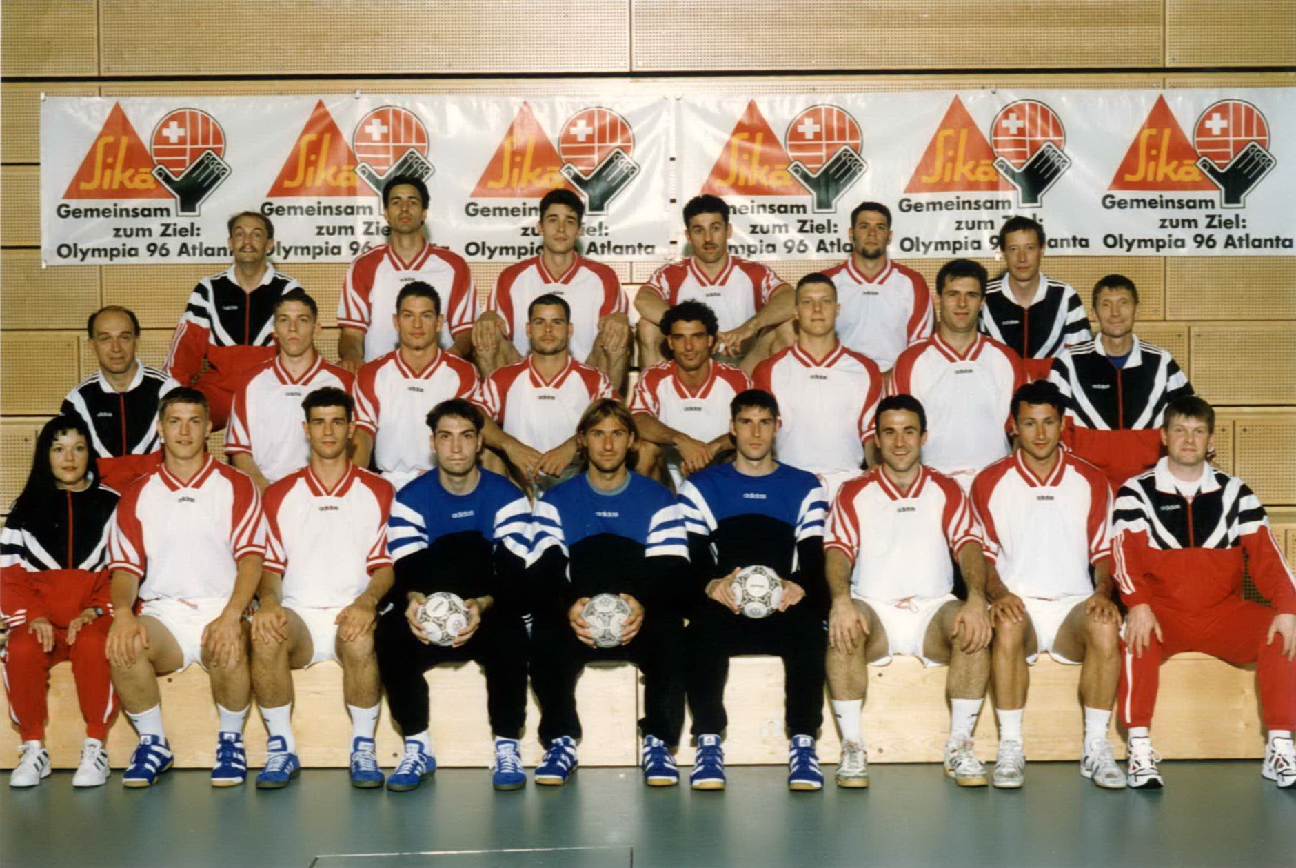 1996 Teamfoto Männer Nati2.jpg