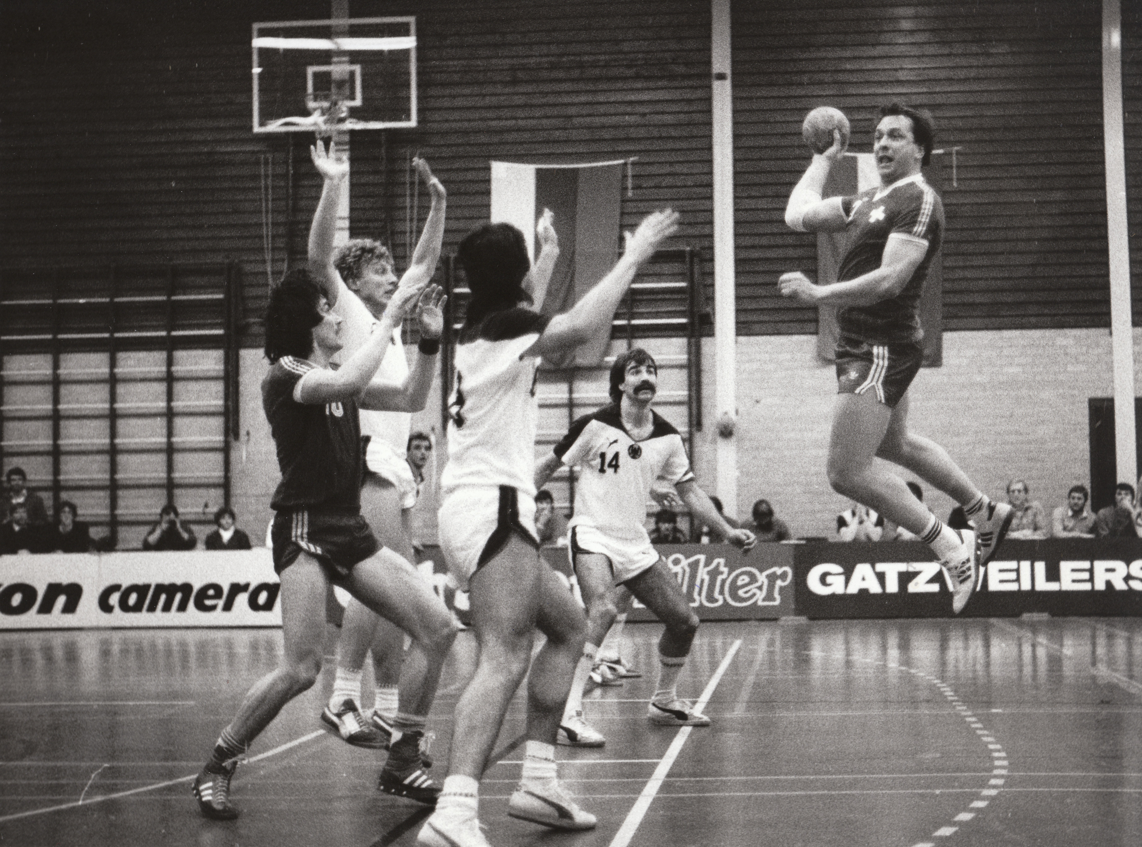 1983-03-02 B-WM Holland - BRD-SUI 16-16 - Robert Jehle 3.jpg