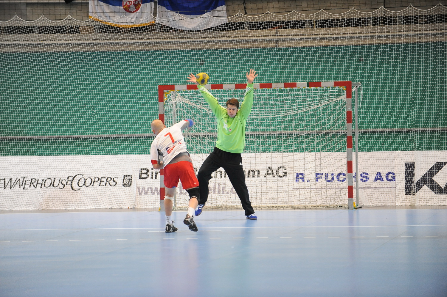 2008-11-26 SUI-SRB EM-Quali 32-32 056 Bringolf.JPG